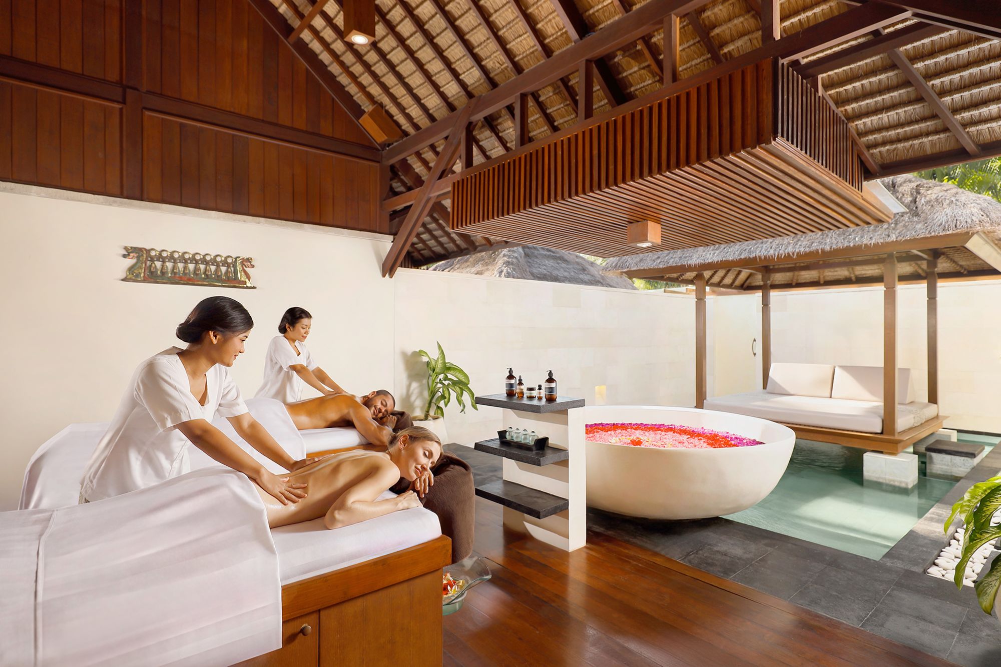 Nusa Dua Beach Hotel & Spa-Handwritten Collection in Südbali: Spa | Massage