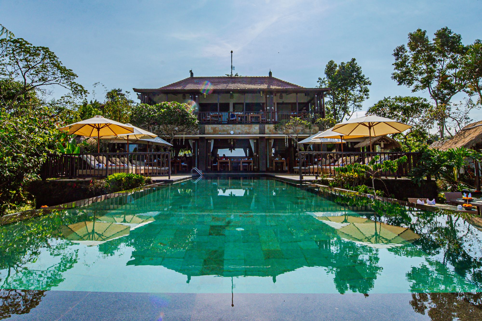 Munduk Moding Plantation Nature Resort in Nordbali: f&b: Pool & Restaurant