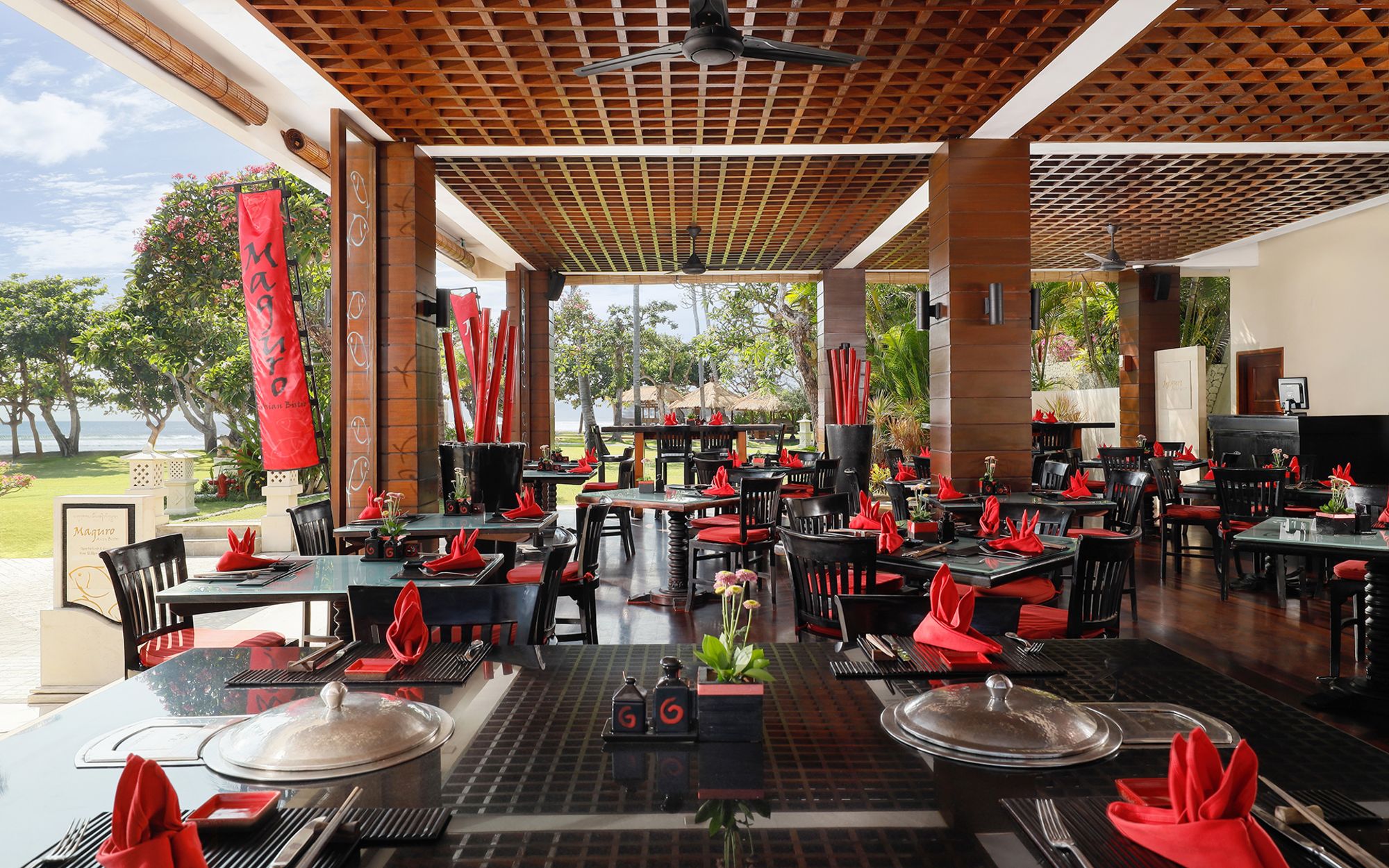 Nusa Dua Beach Hotel & Spa-Handwritten Collection in Südbali: Maguro Asian Bistro