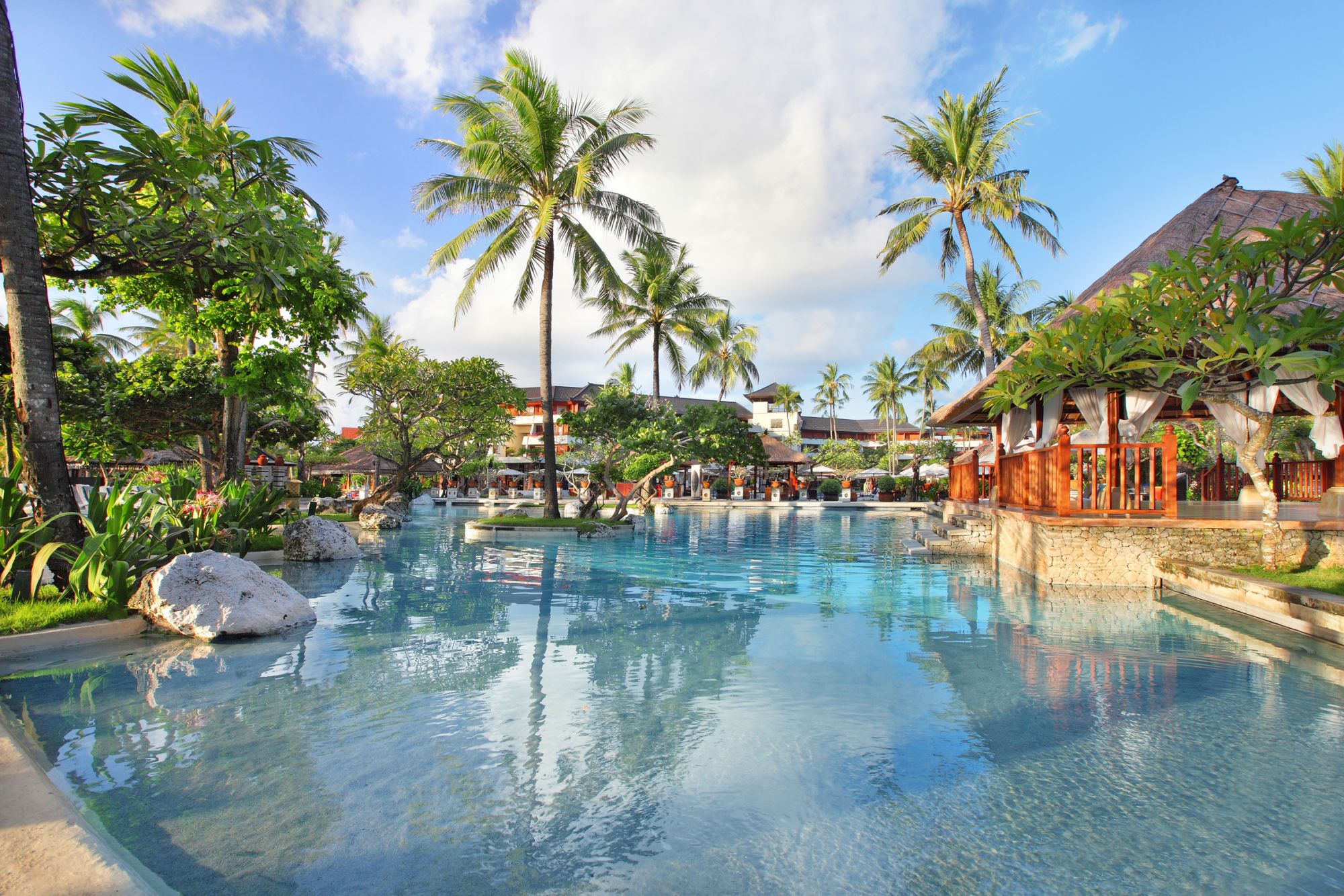 Nusa Dua Beach Hotel & Spa-Handwritten Collection in Südbali: Swimmingpool | Lagoon Pool