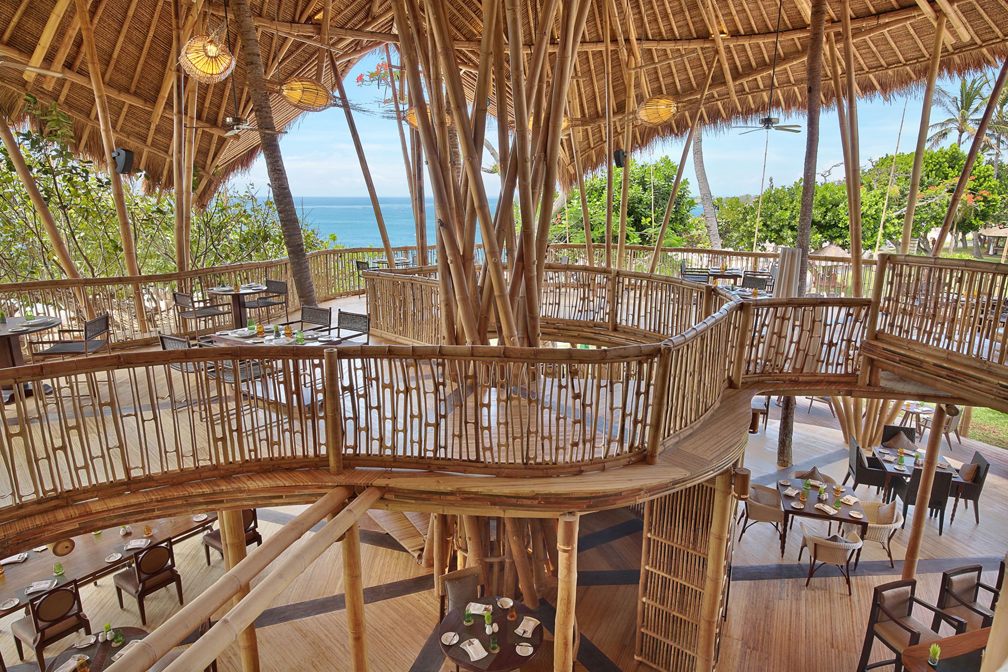 Nusa Dua Beach Hotel & Spa-Handwritten Collection in Südbali: Tamarind Mediterranean Restaurant