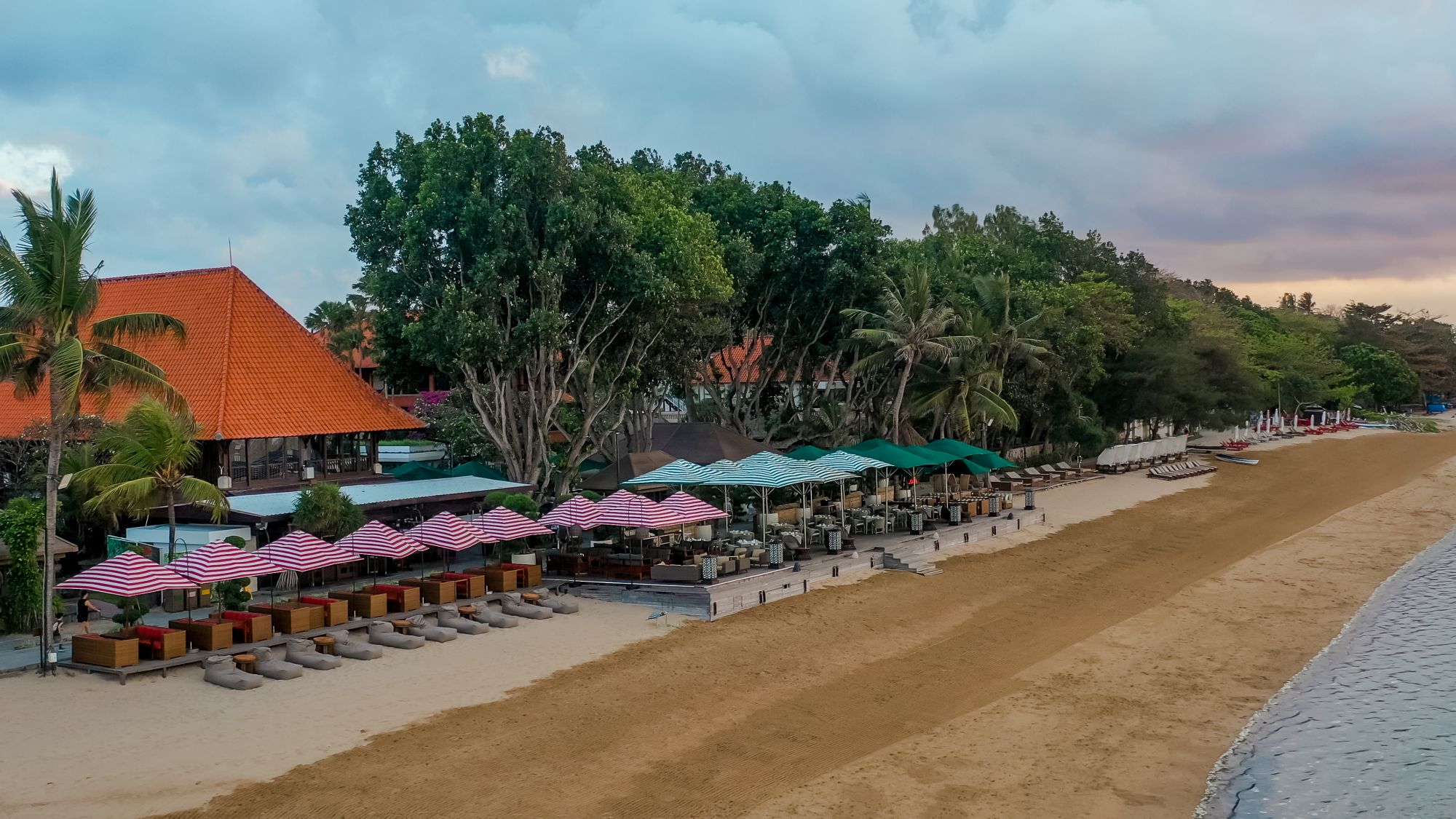 Puri Santrian in Südbali:  Beach