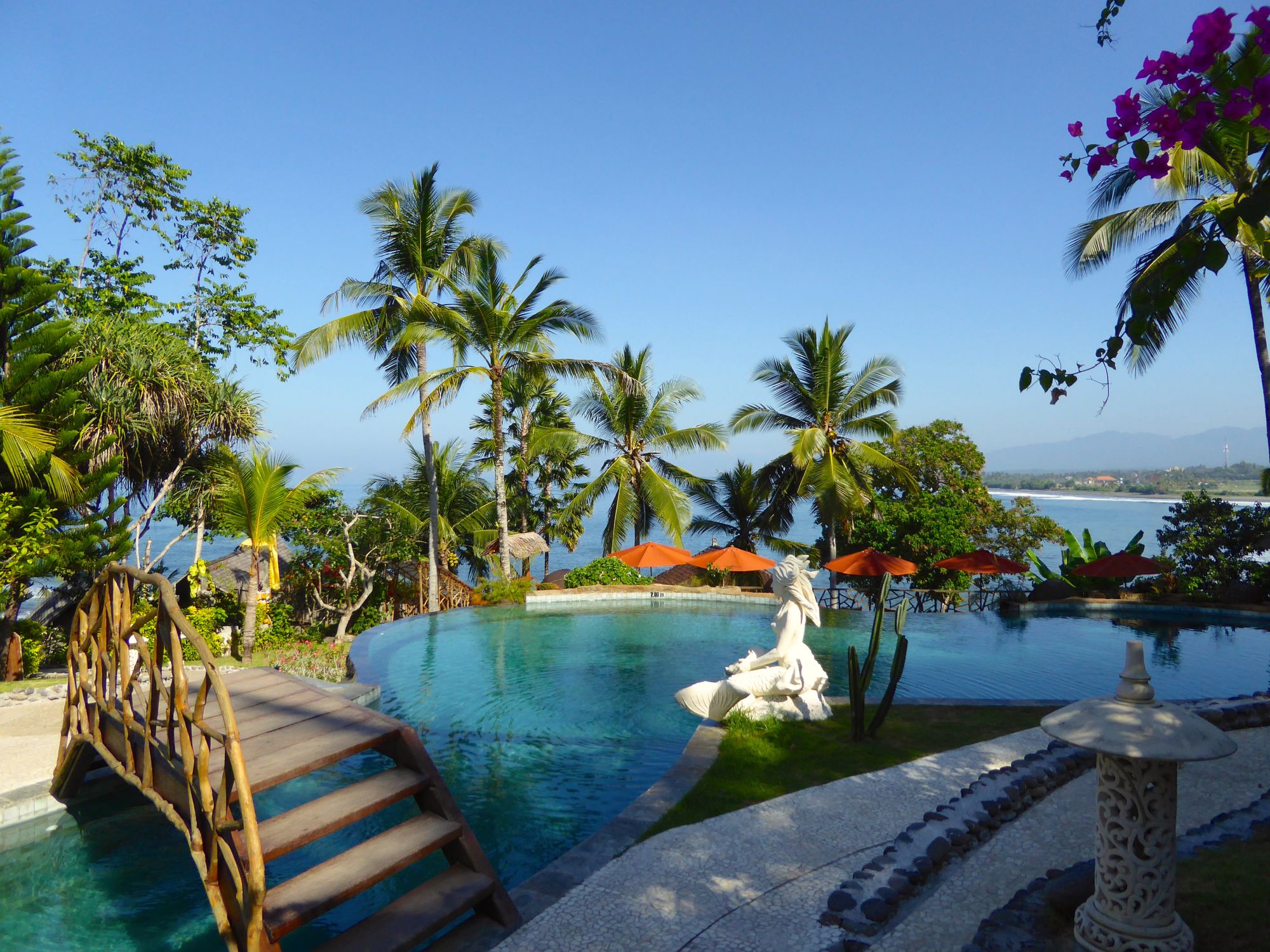 Puri Dajuma Beach Eco-Resort & Spa in Nordbali: Pool