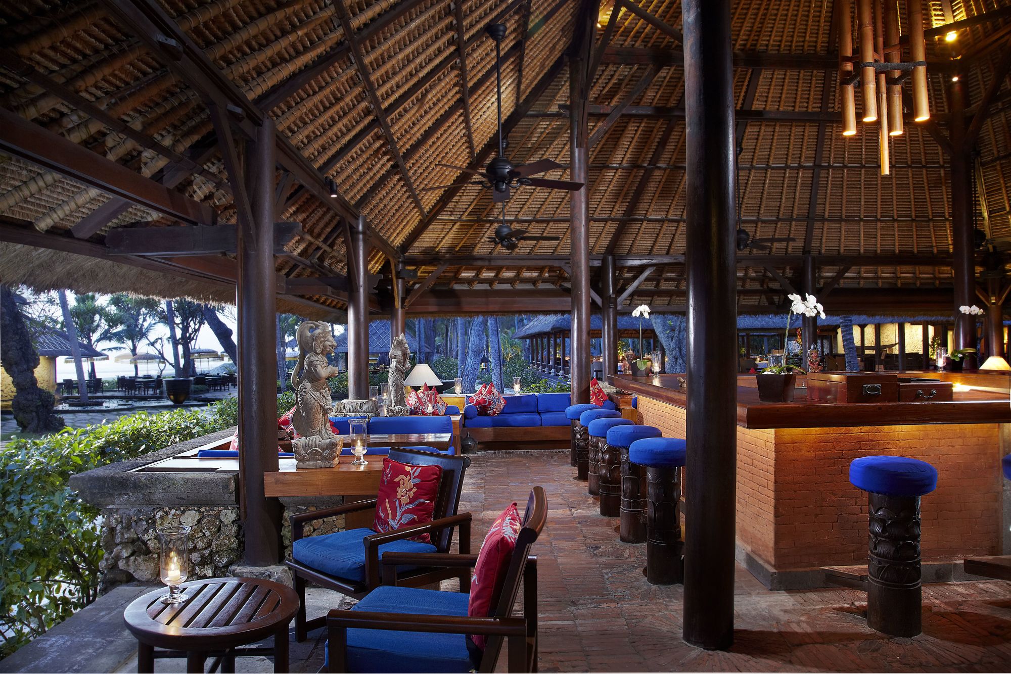 The Oberoi Beach Resort, Bali à Sud de Bali: Kayu Bar