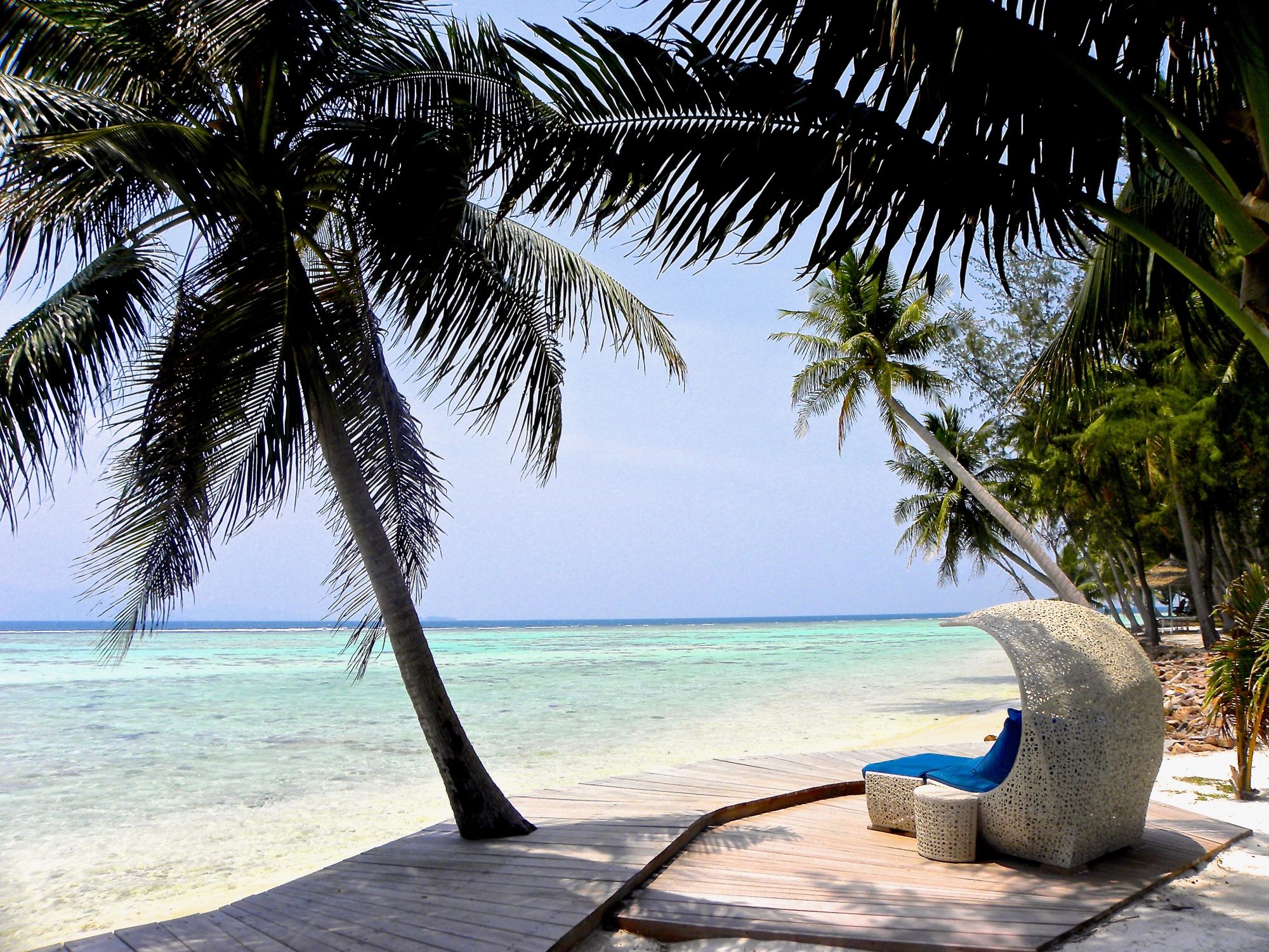 Kura Kura Resort in Karimunjawa: Blue Bar & Grill
