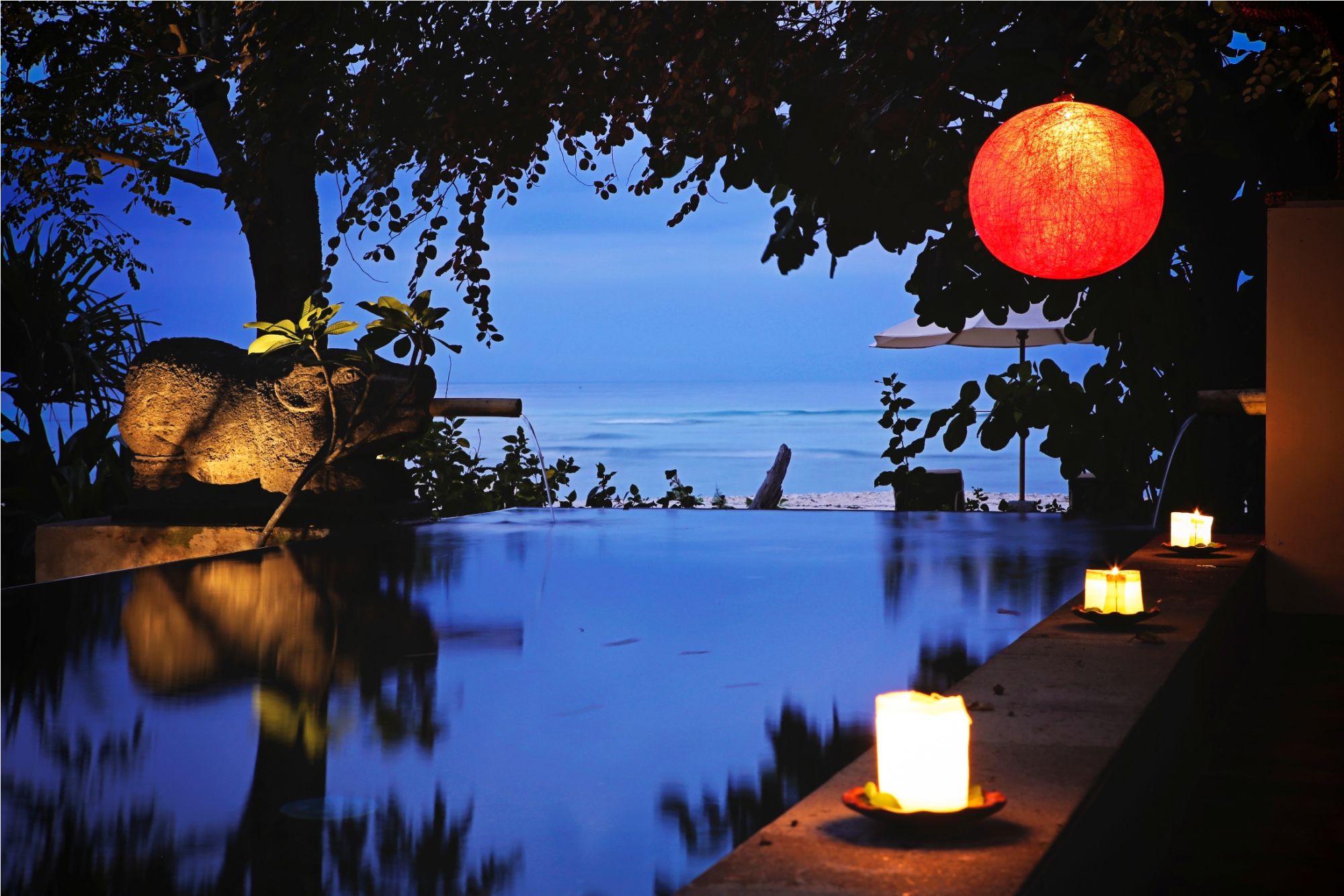 Tugu Lombok: Shang Hyang Jagatnata