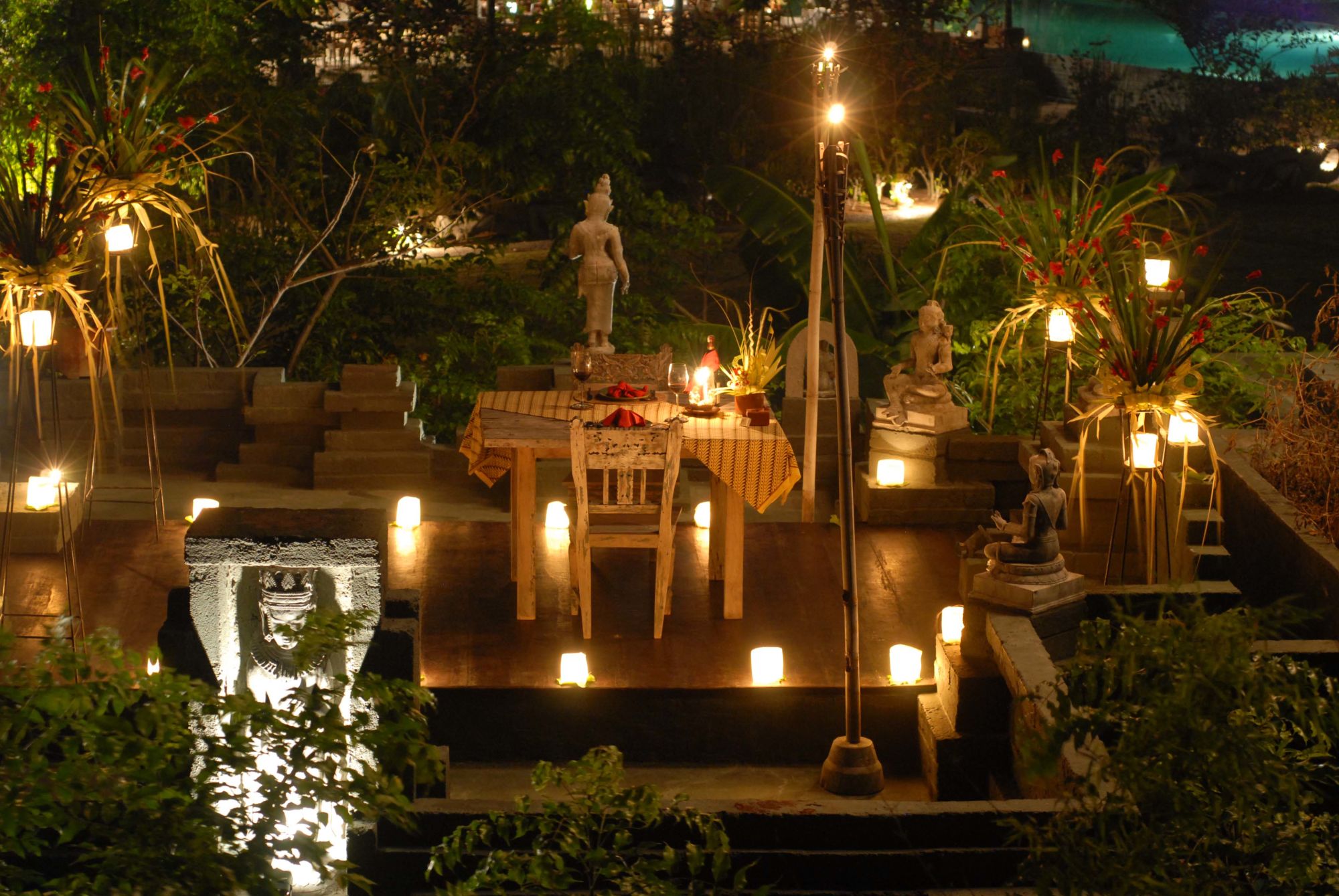 Tugu Lombok: Hening Swarga Temple - Quixotic Dreams Dinner