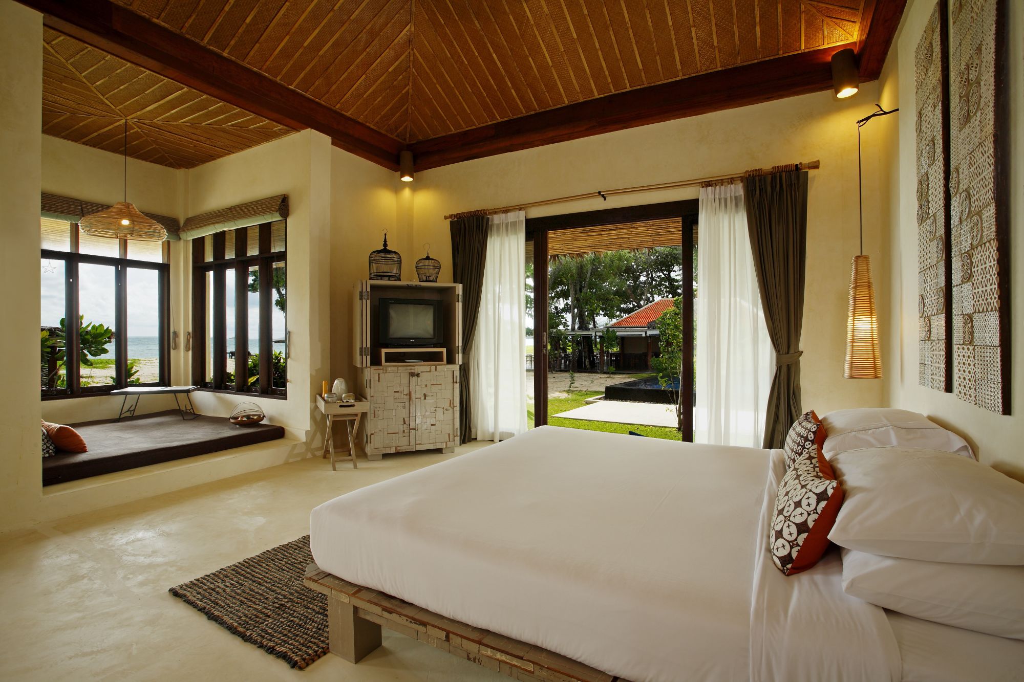 Bangsak Village in Khao Lak:  Coco Chalet