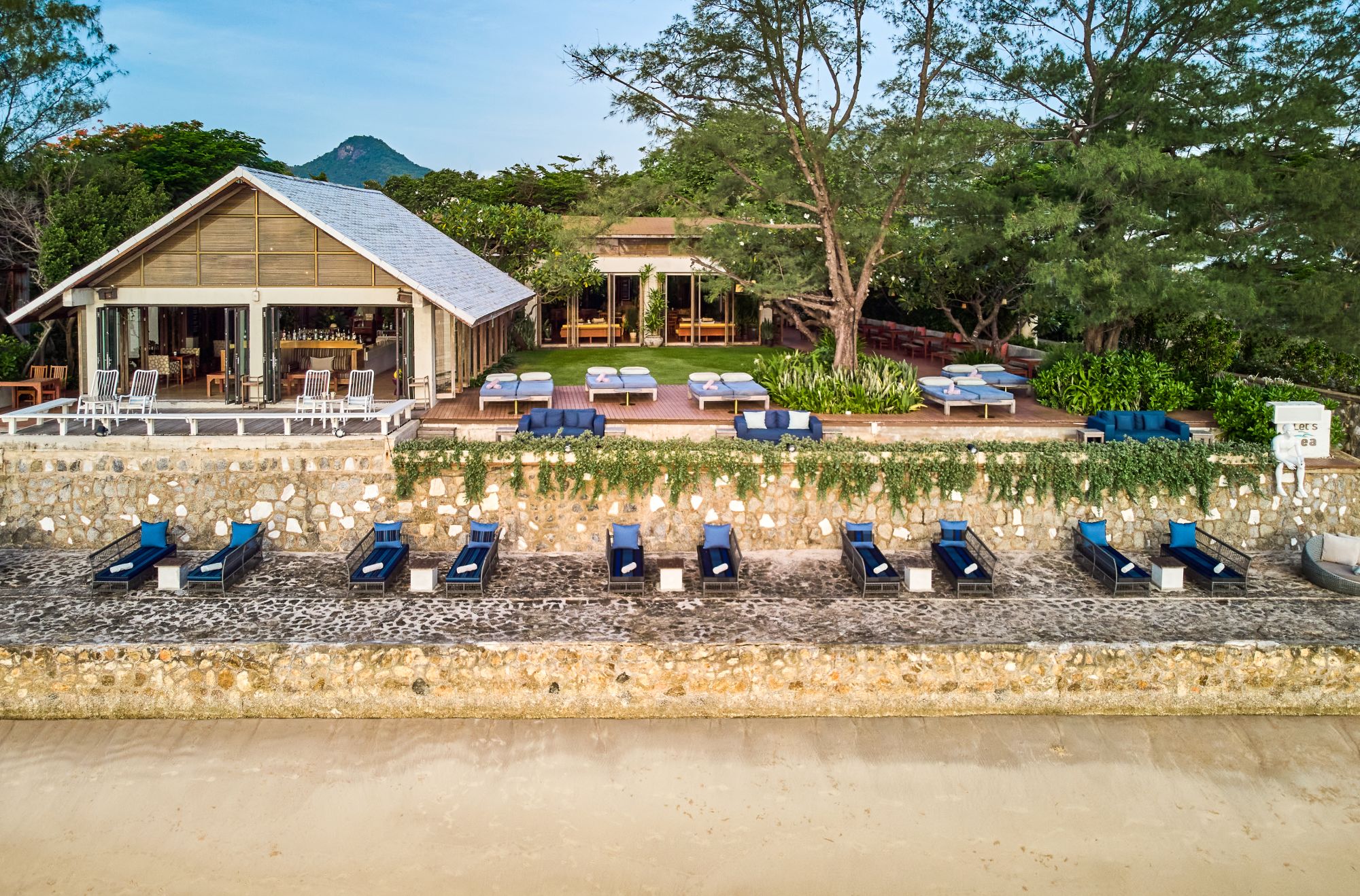 Let's Sea Hua Hin Al Fresco Resort: Main Beach & Beach Restaurant