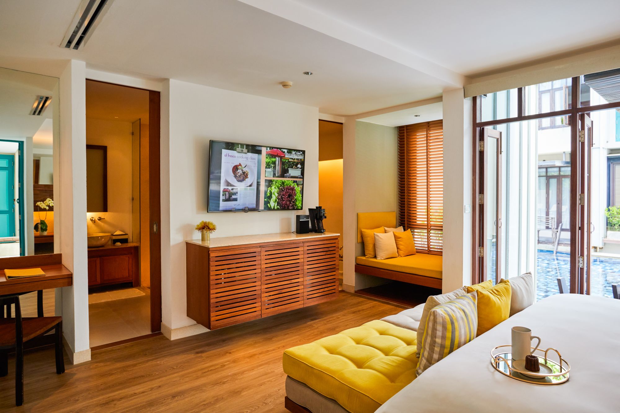 Let's Sea Hua Hin Al Fresco Resort: Pool Access LaZzzzz Suite | Pool Access LaZzzzz Suite Z-Luxe Club
