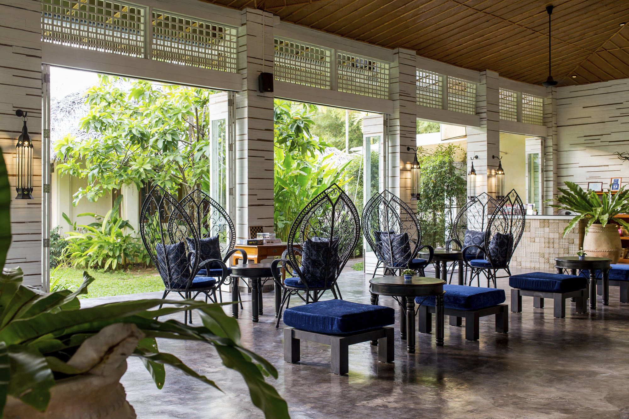 Bangsak Village in Khao Lak:  Lobby