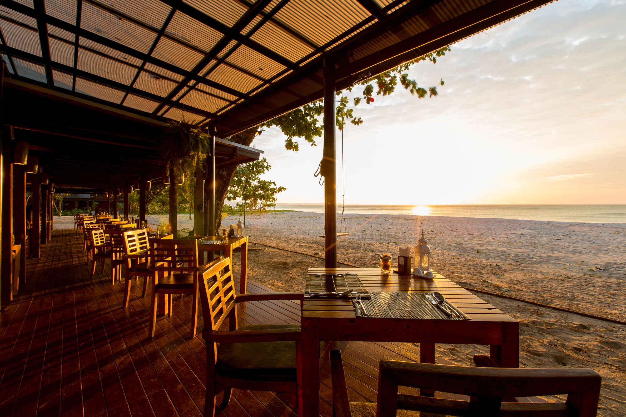 Bangsak Village in Khao Lak:  Rim Lae Bangsak Restaurant