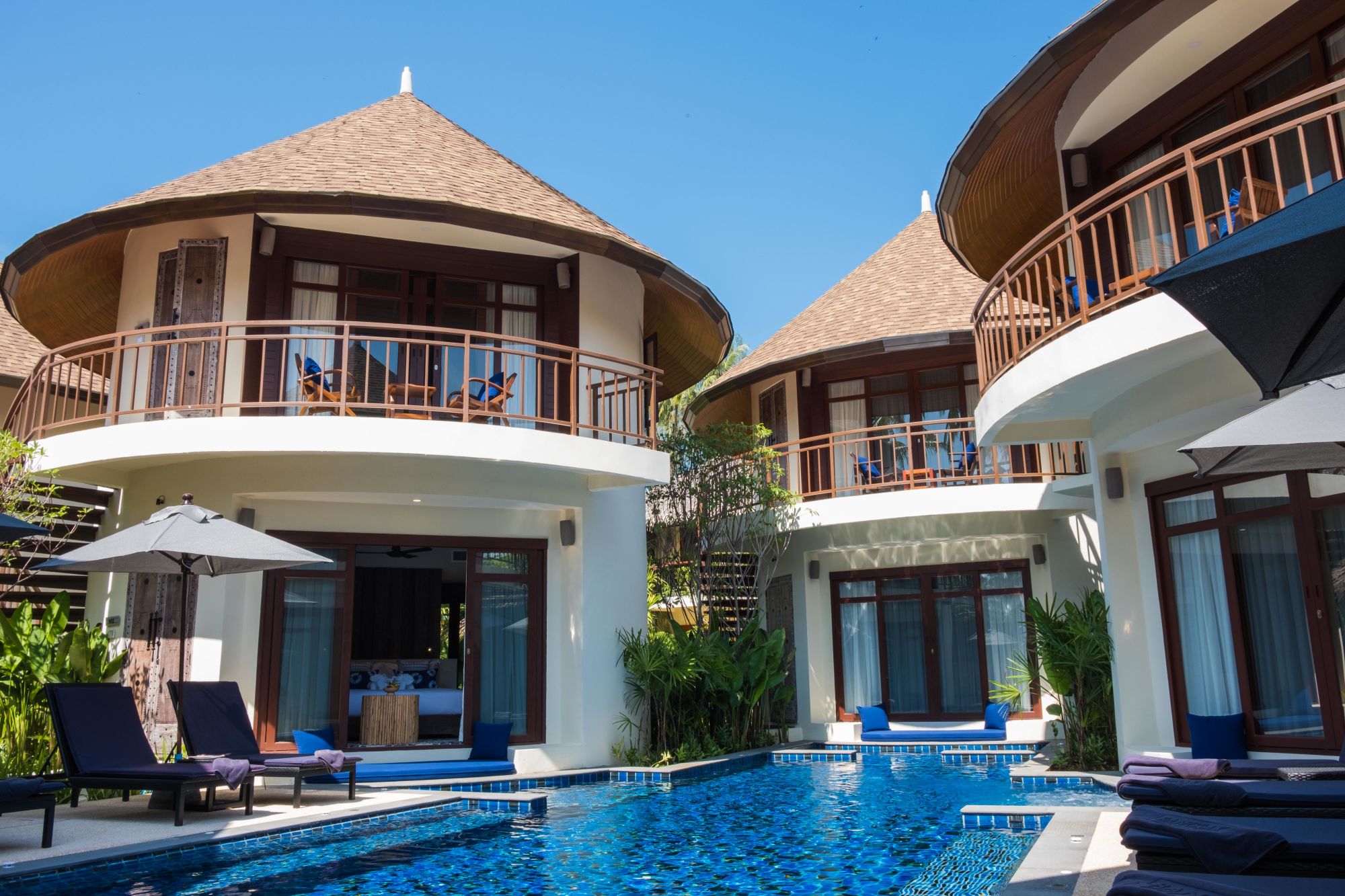 Bangsak Village in Khao Lak:  Ravenala Deluxe Room | Ravenala Pool Access