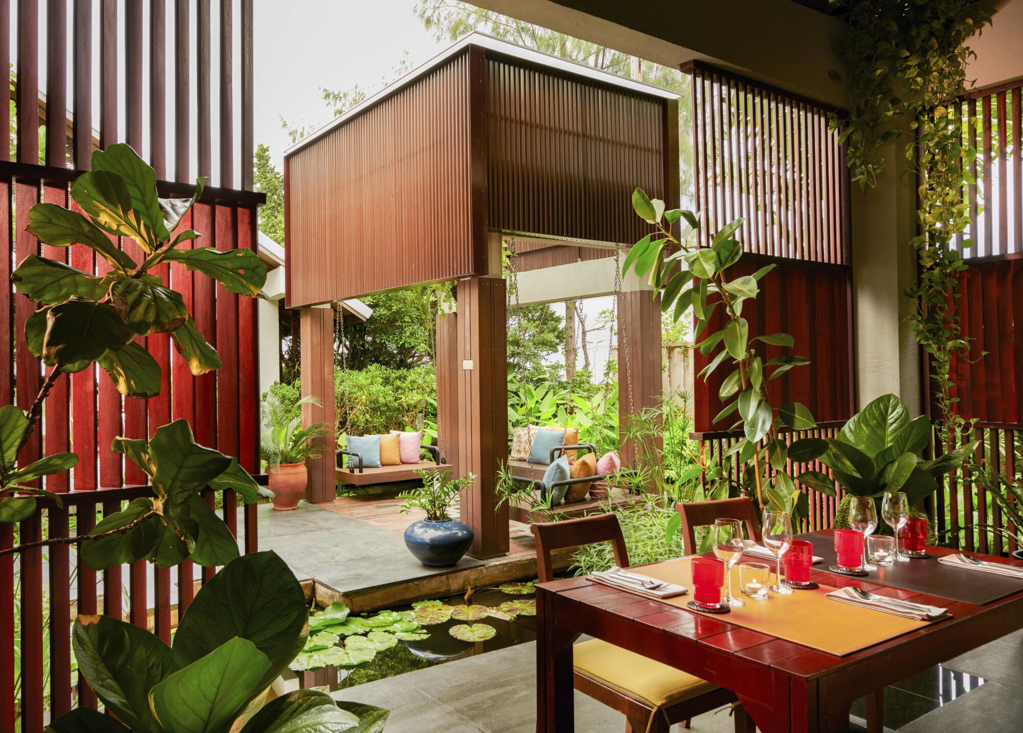Let's Sea Hua Hin Al Fresco Resort: Beach Restaurant | Pavilion
