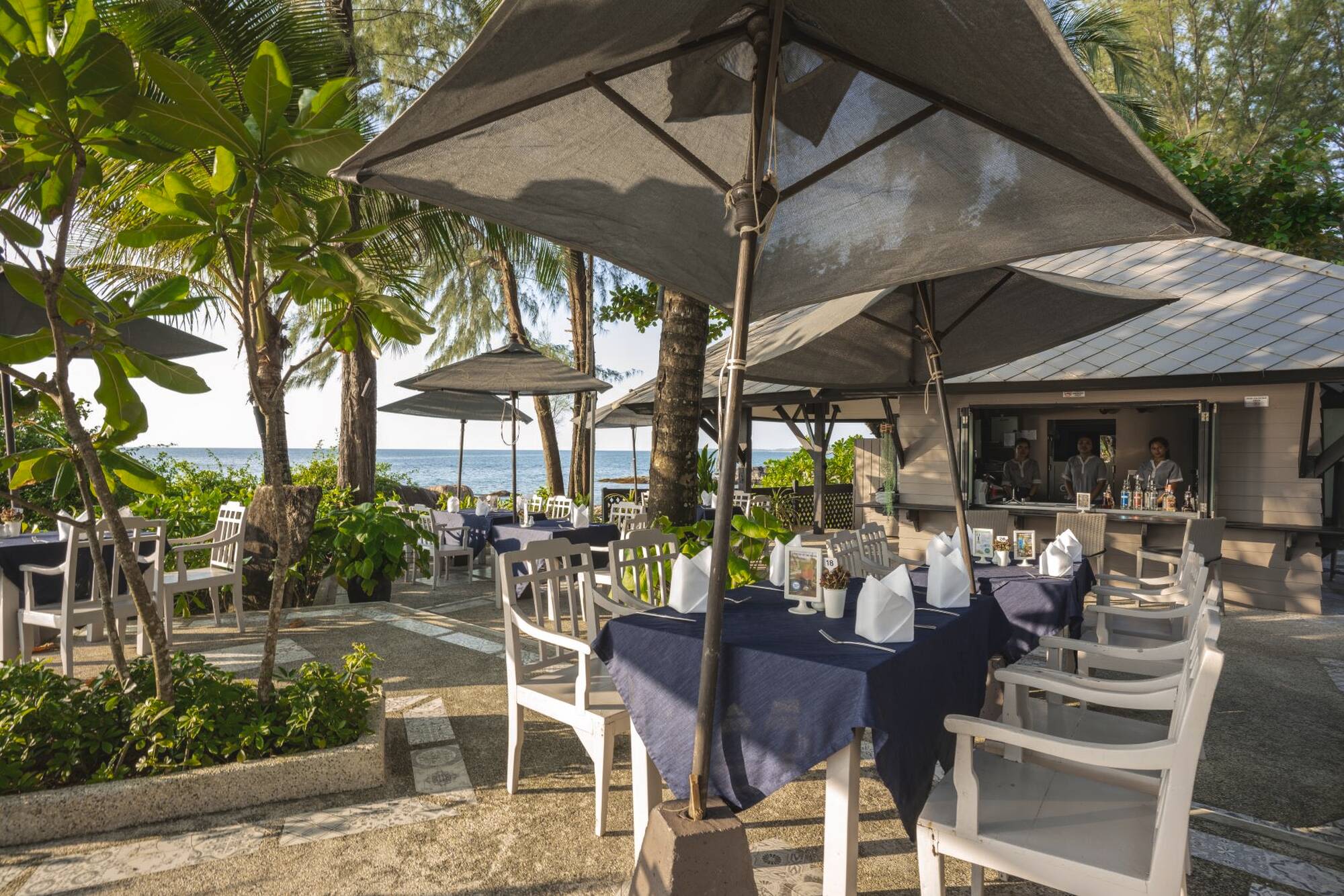 Moracea by Khao Lak Resort: Cocos Beach Bar
