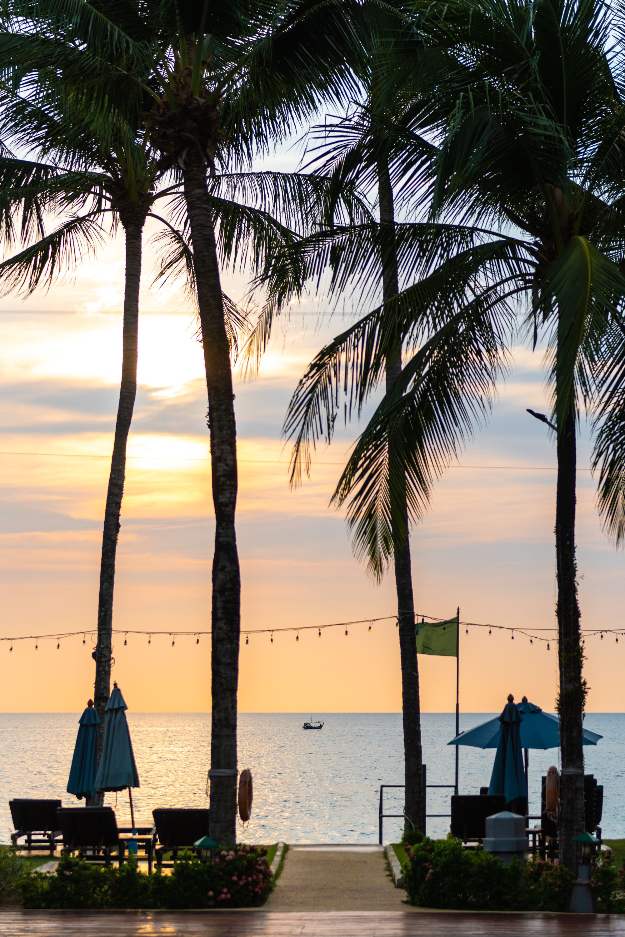 Khao Lak Bayfront Resort: atmosphere