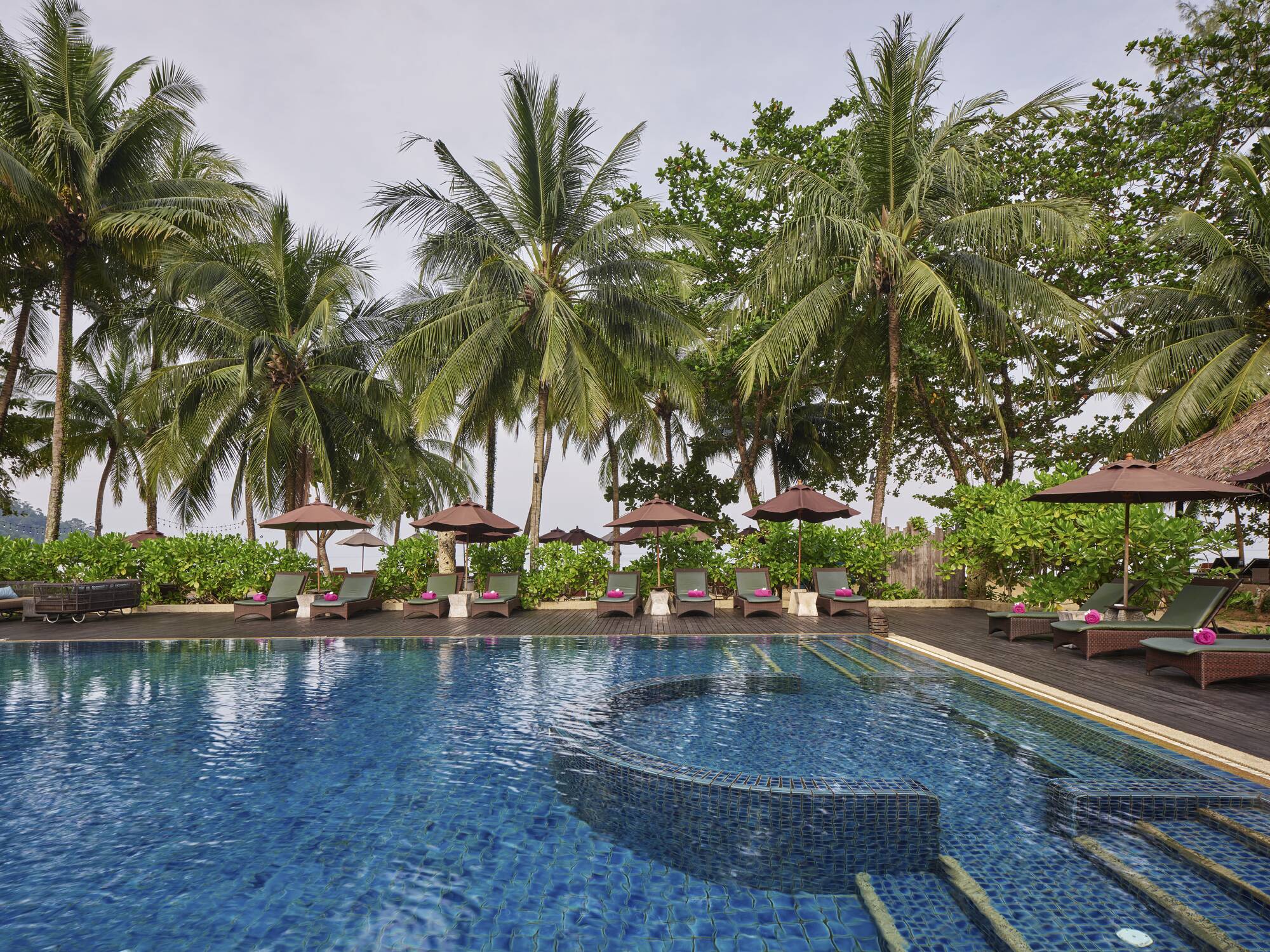 Khaolak Paradise Resort in Khao Lak: Pool