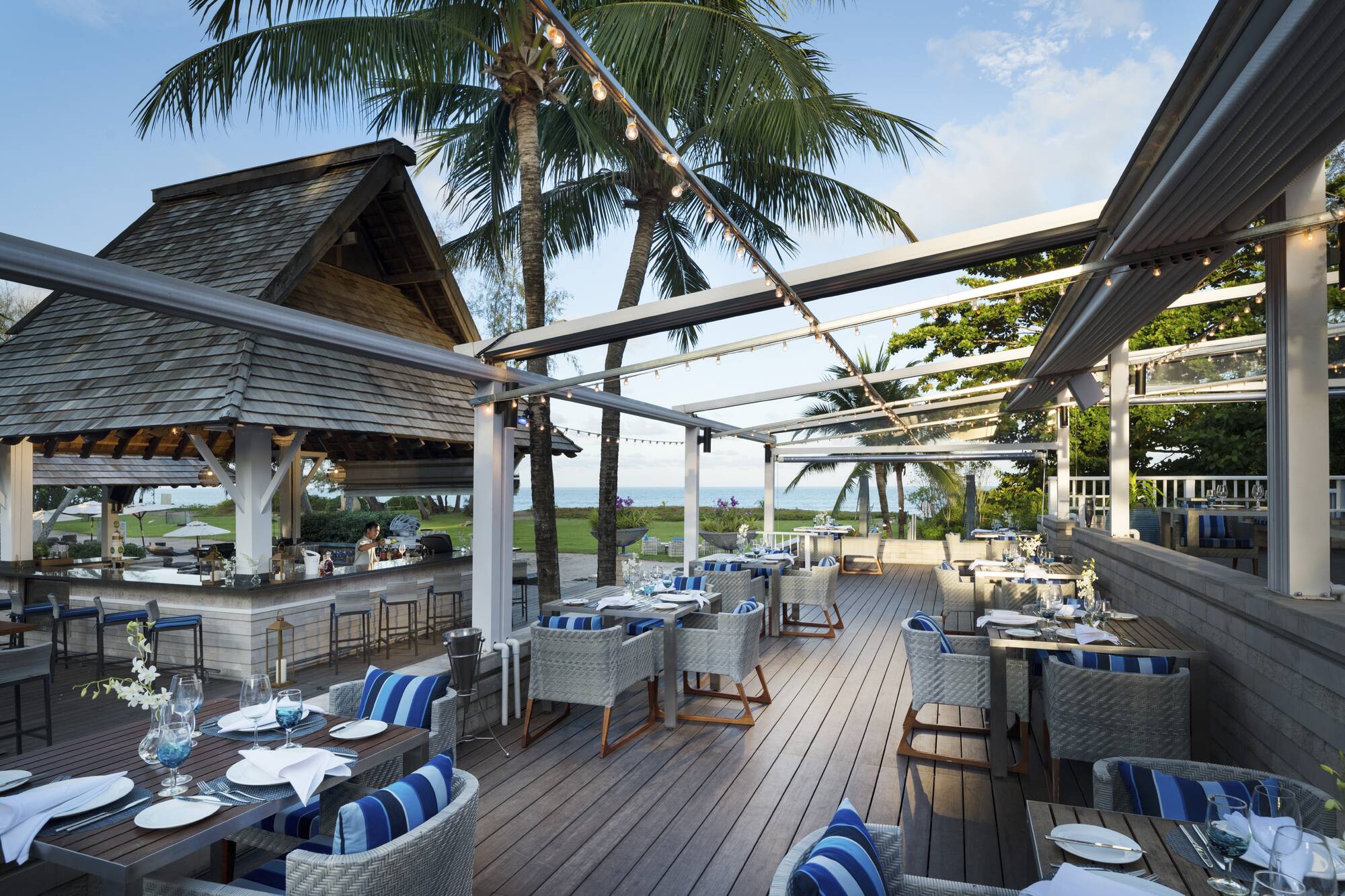 Anantara Mai Khao Phuket Villas: Restaurant Sea Fire Salt