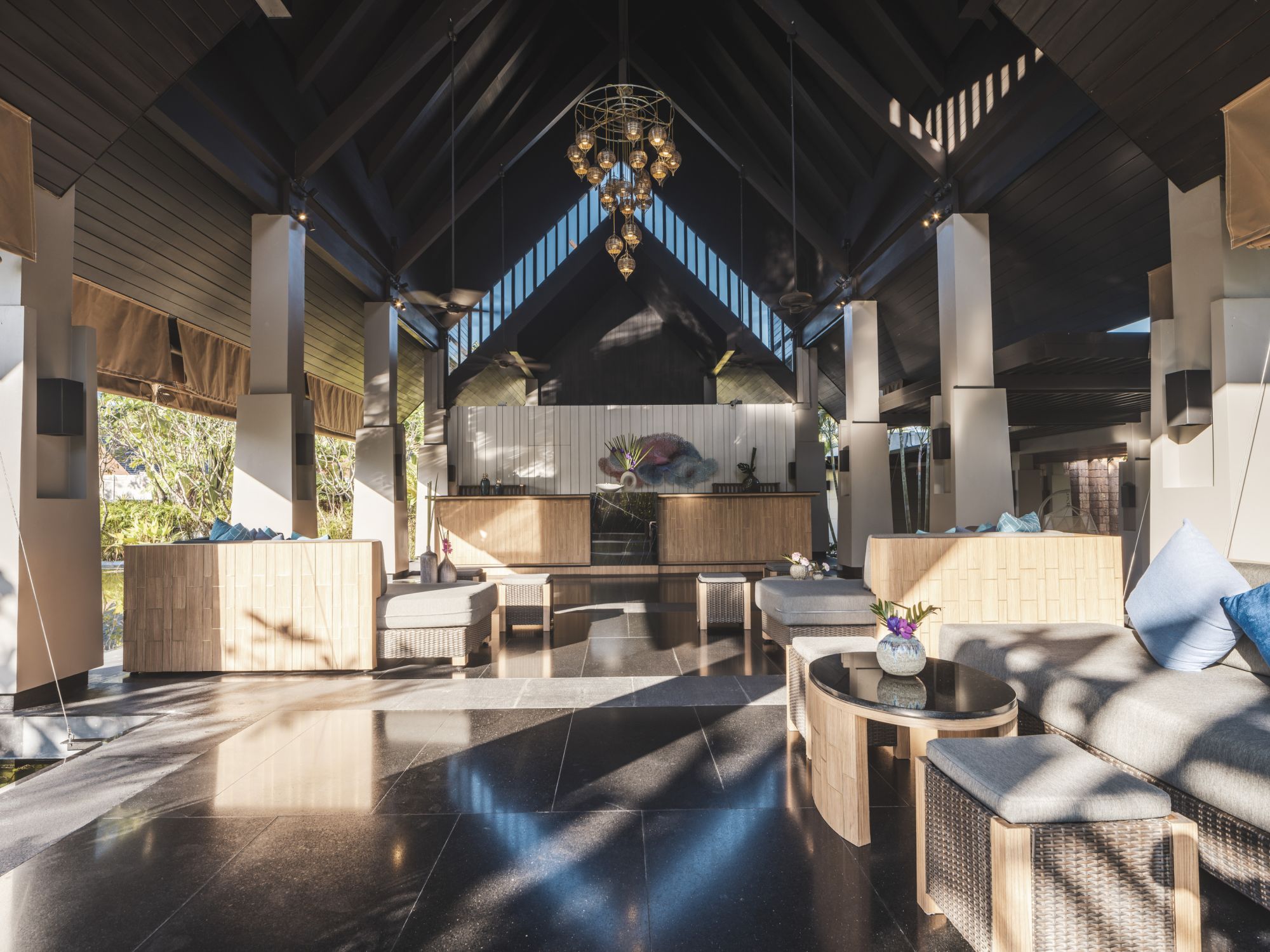 Anantara Mai Khao Phuket Villas: Main Lobby