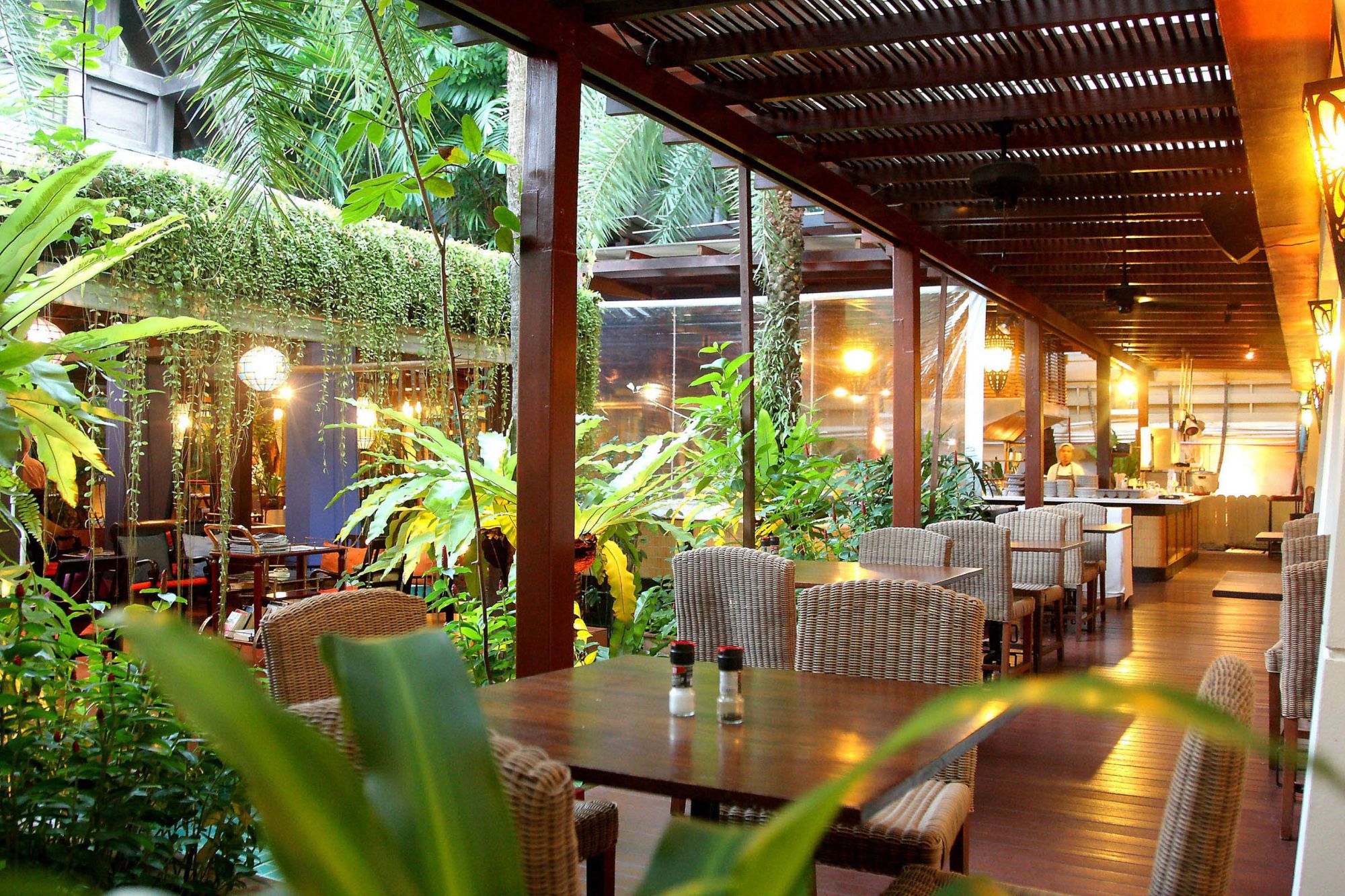 Burasari in Phuket: Kantok
