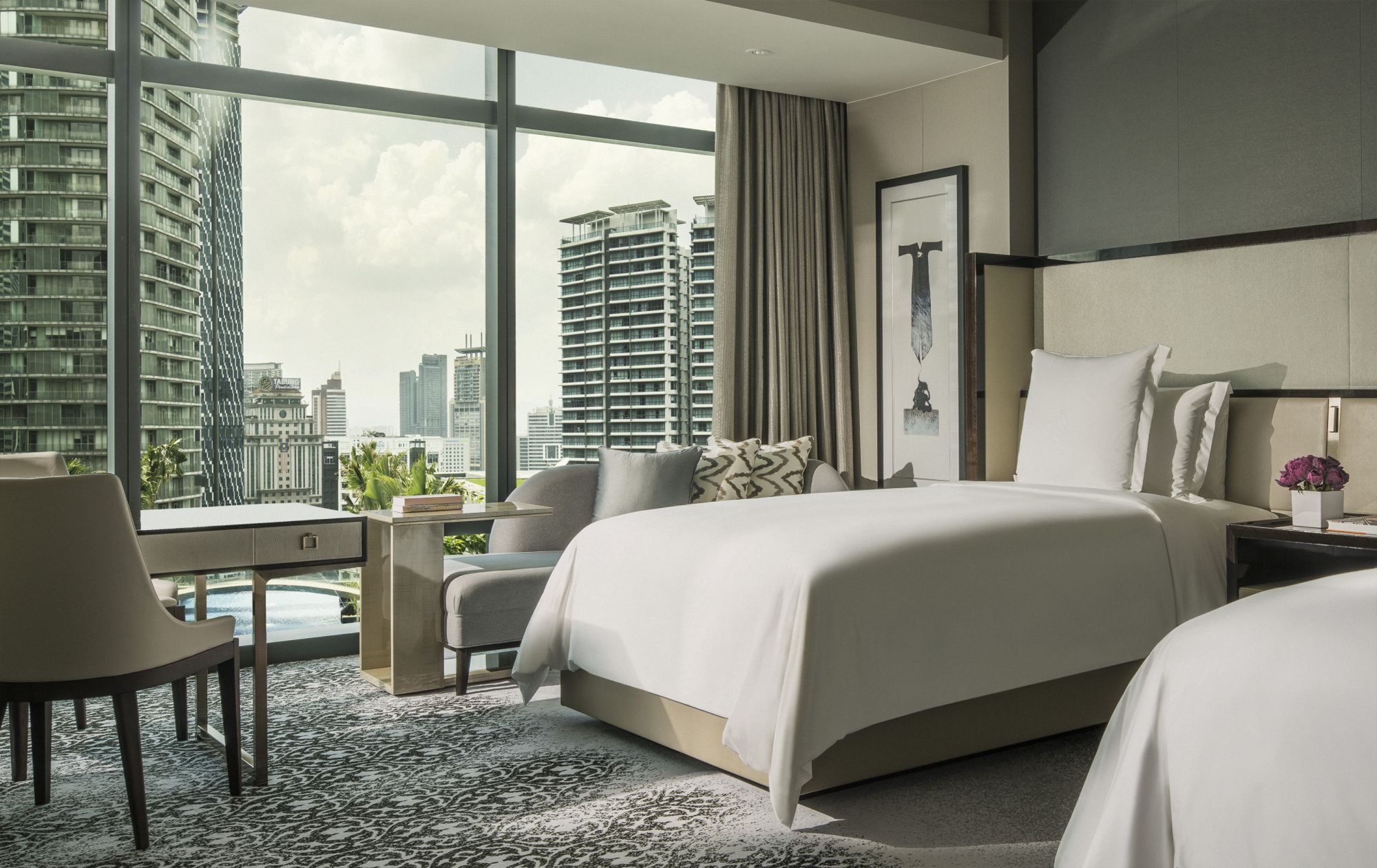Four Seasons in Kuala Lumpur: Pool Garden View | Twin