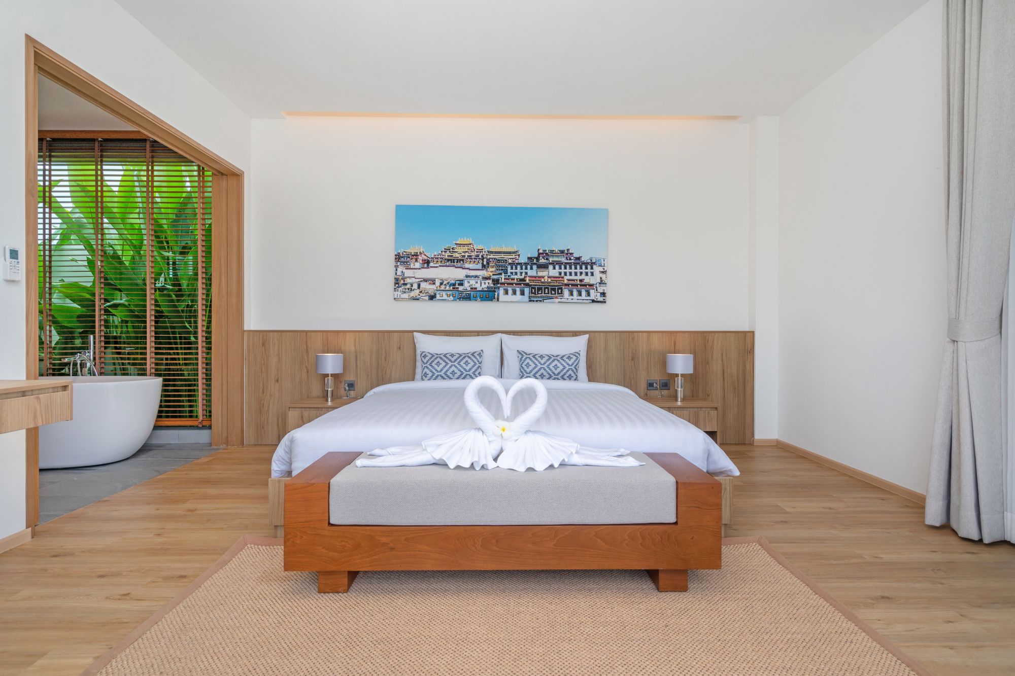 Escape Villas in Phuket: Deluxe Garden Pool Villa 2-BR