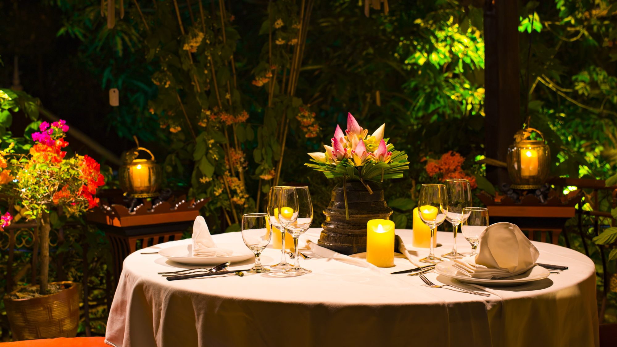 Montra Nivesha Residence in Siem Reap: Romantic Dinner