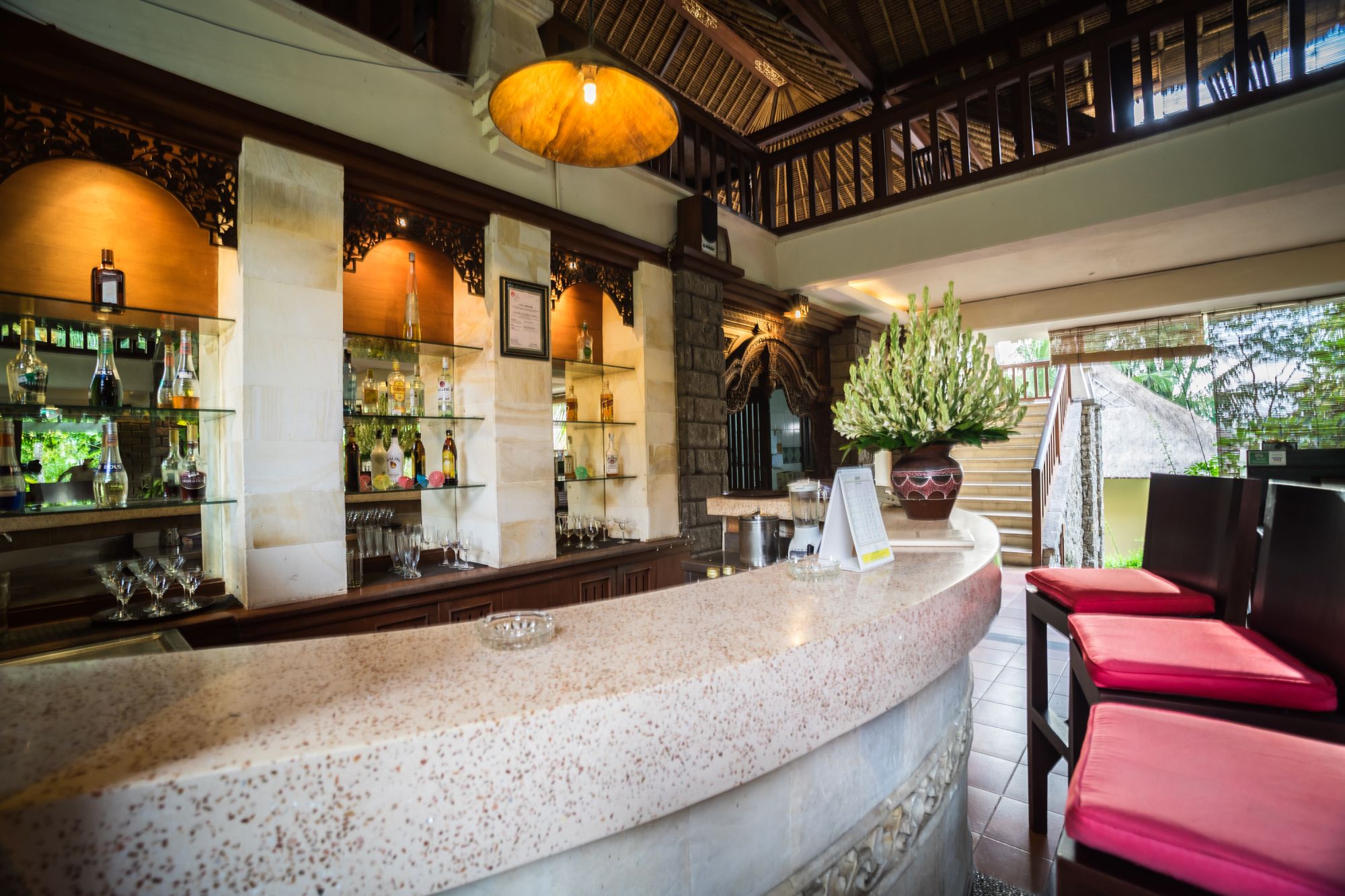 Kori Ubud Resort & Spa: Bar