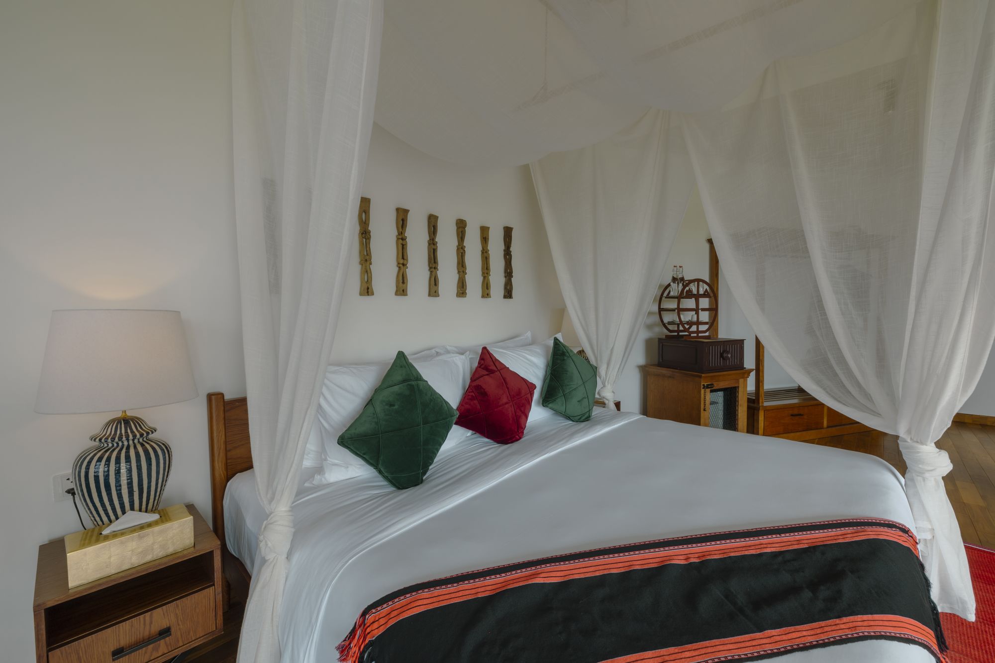 aNhill Boutique in Hue: Deluxe Suite