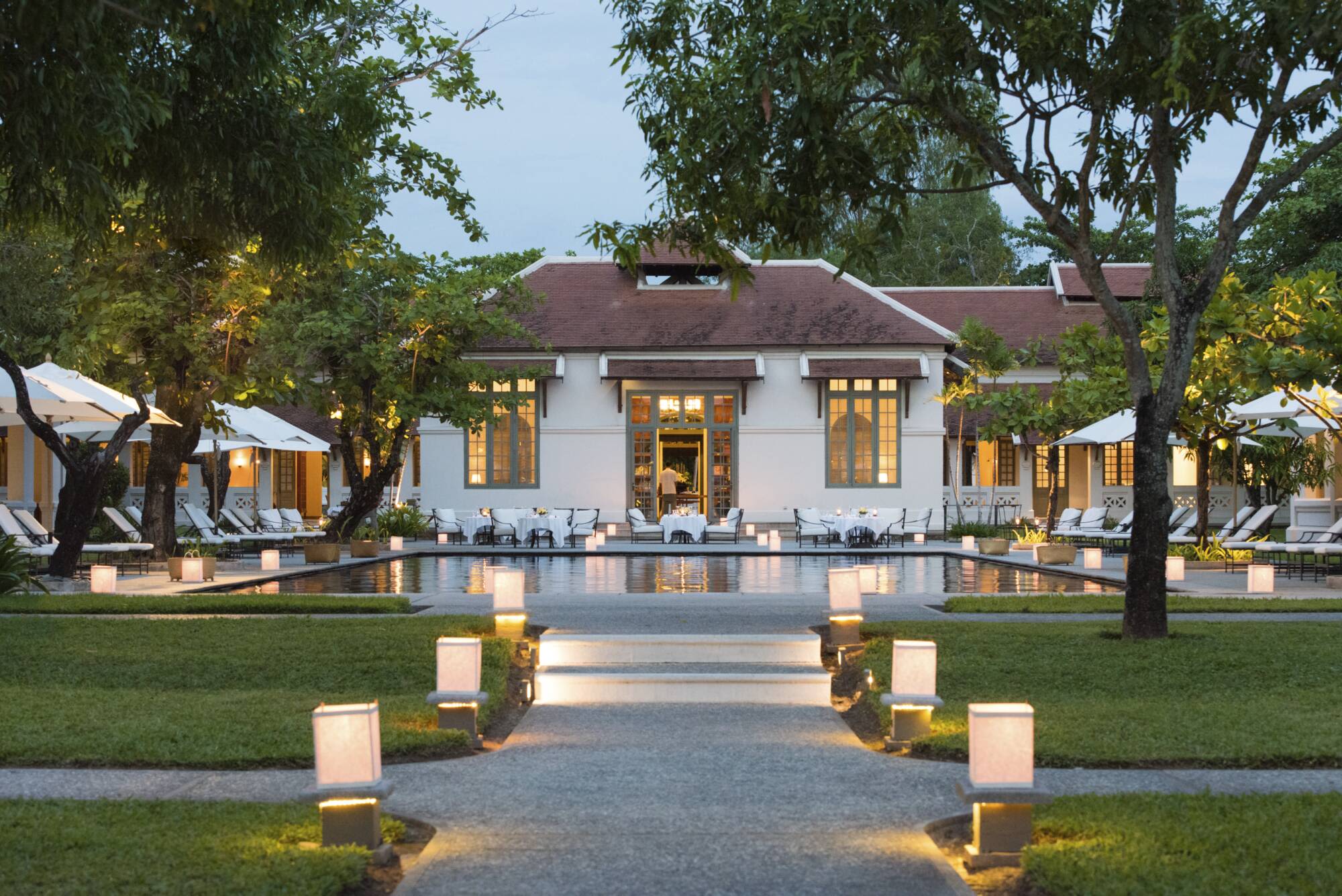 Amantaka à Luang Prabang: Poolside Evening
