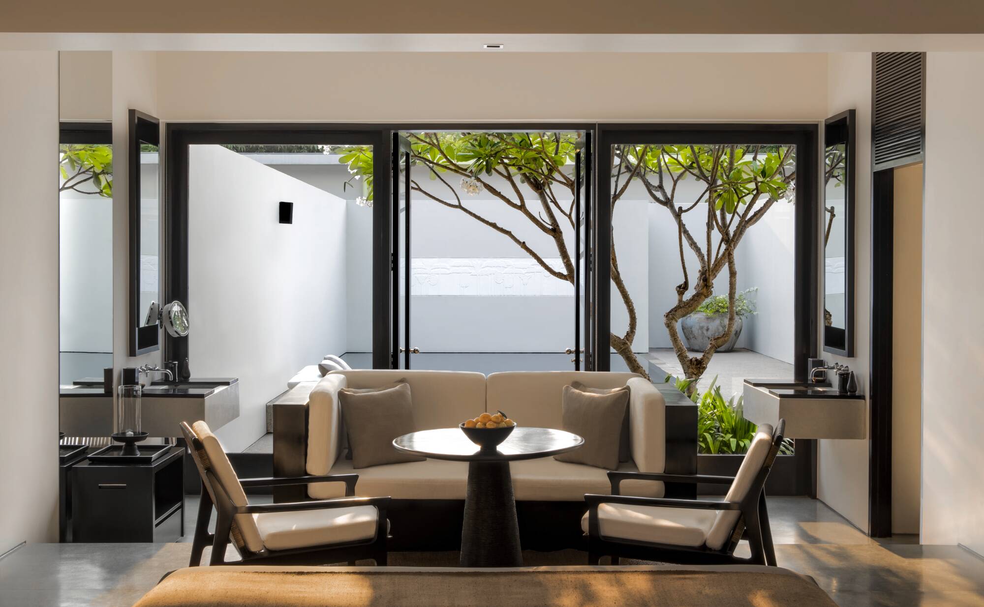 Amansara in Siem Reap: Pool Suite