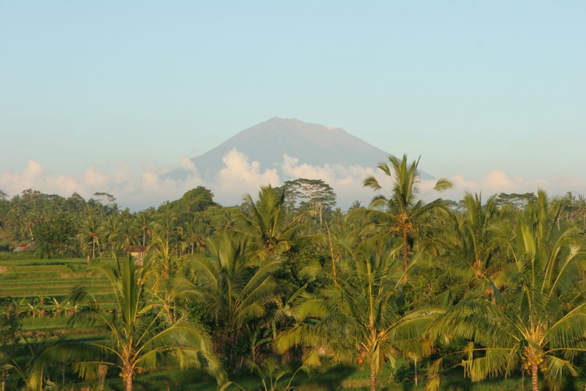 Mount Seraya in Balis unbekanntem Osten in Südbali: Bali Mount Agung
