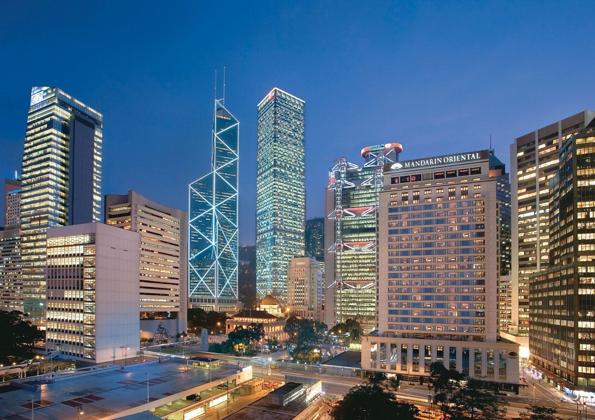 Mandarin Oriental in Hong Kong:  Facade