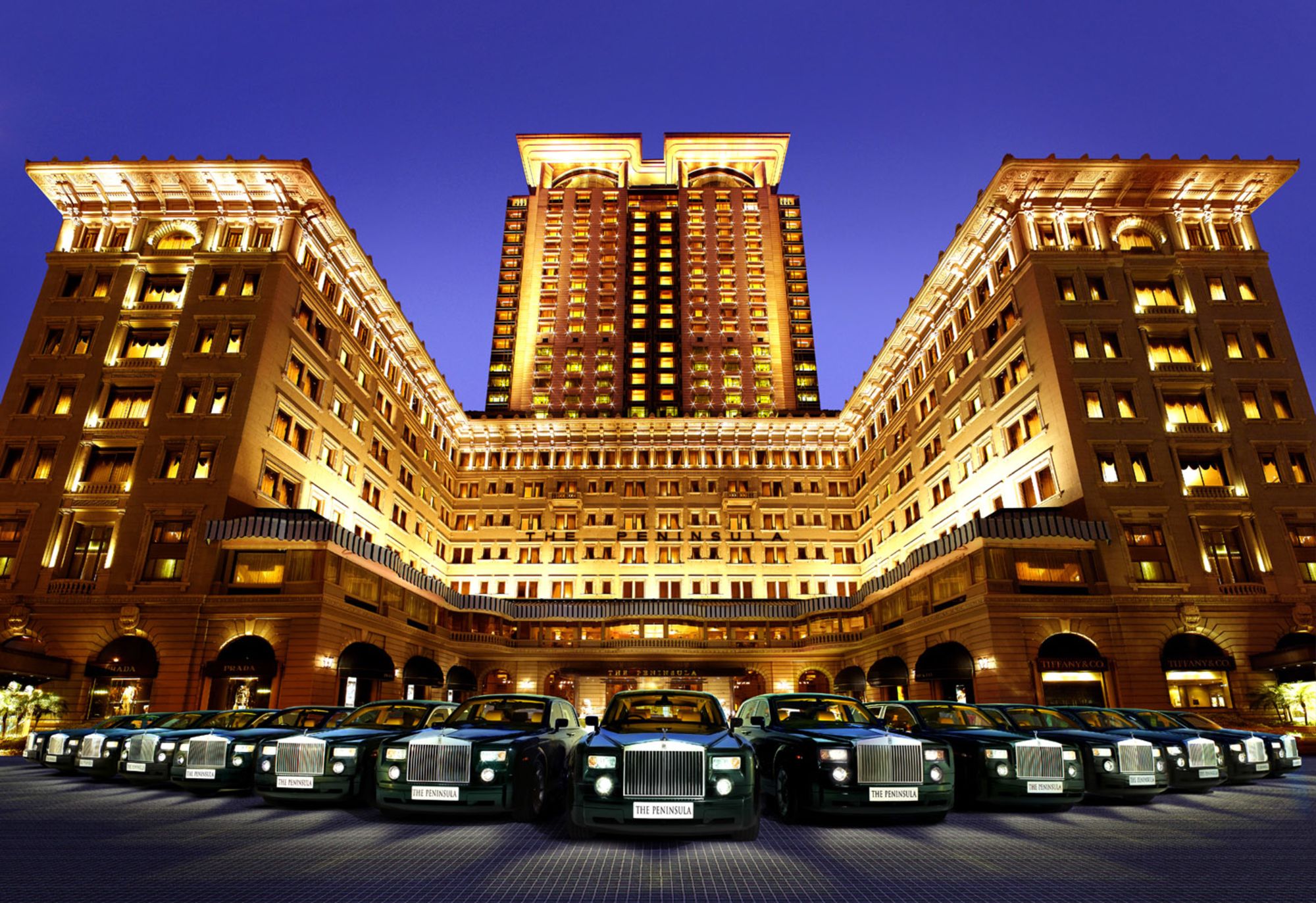 The Peninsula Hong Kong: Rolls-Royce Fleet(Night)