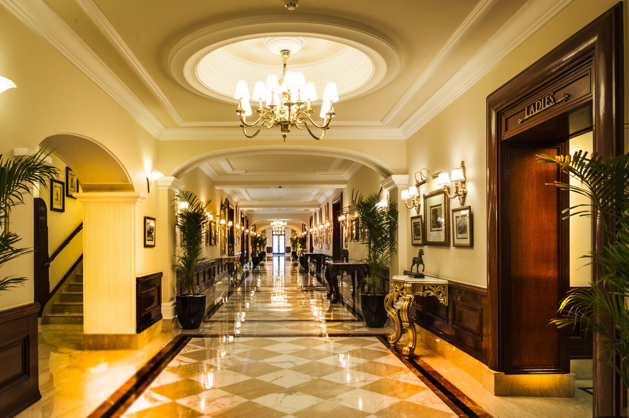 The Imperial New Delhi: Lobby Coridor