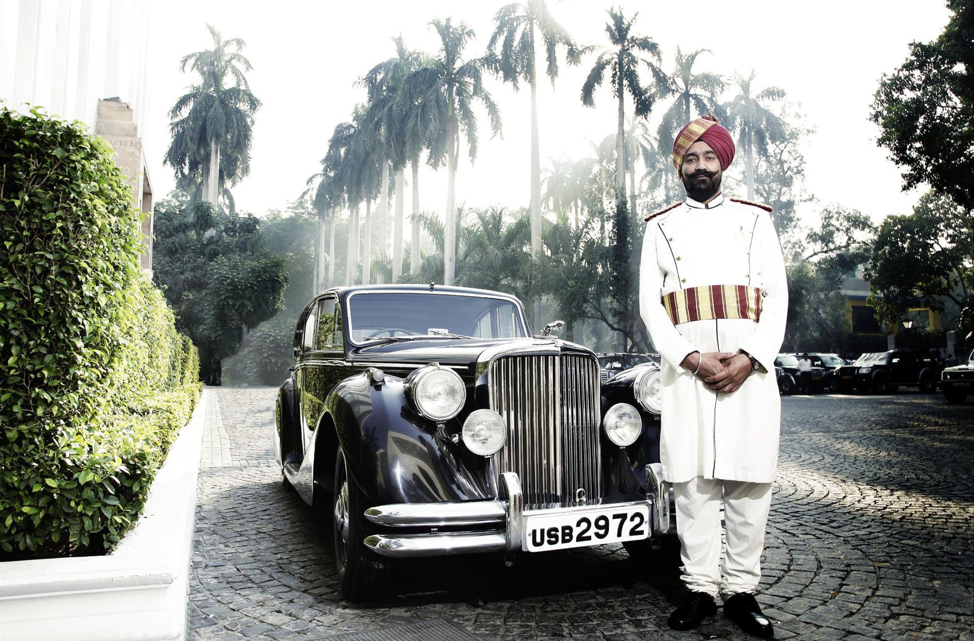 The Imperial New Delhi: Jaguar at the main porch