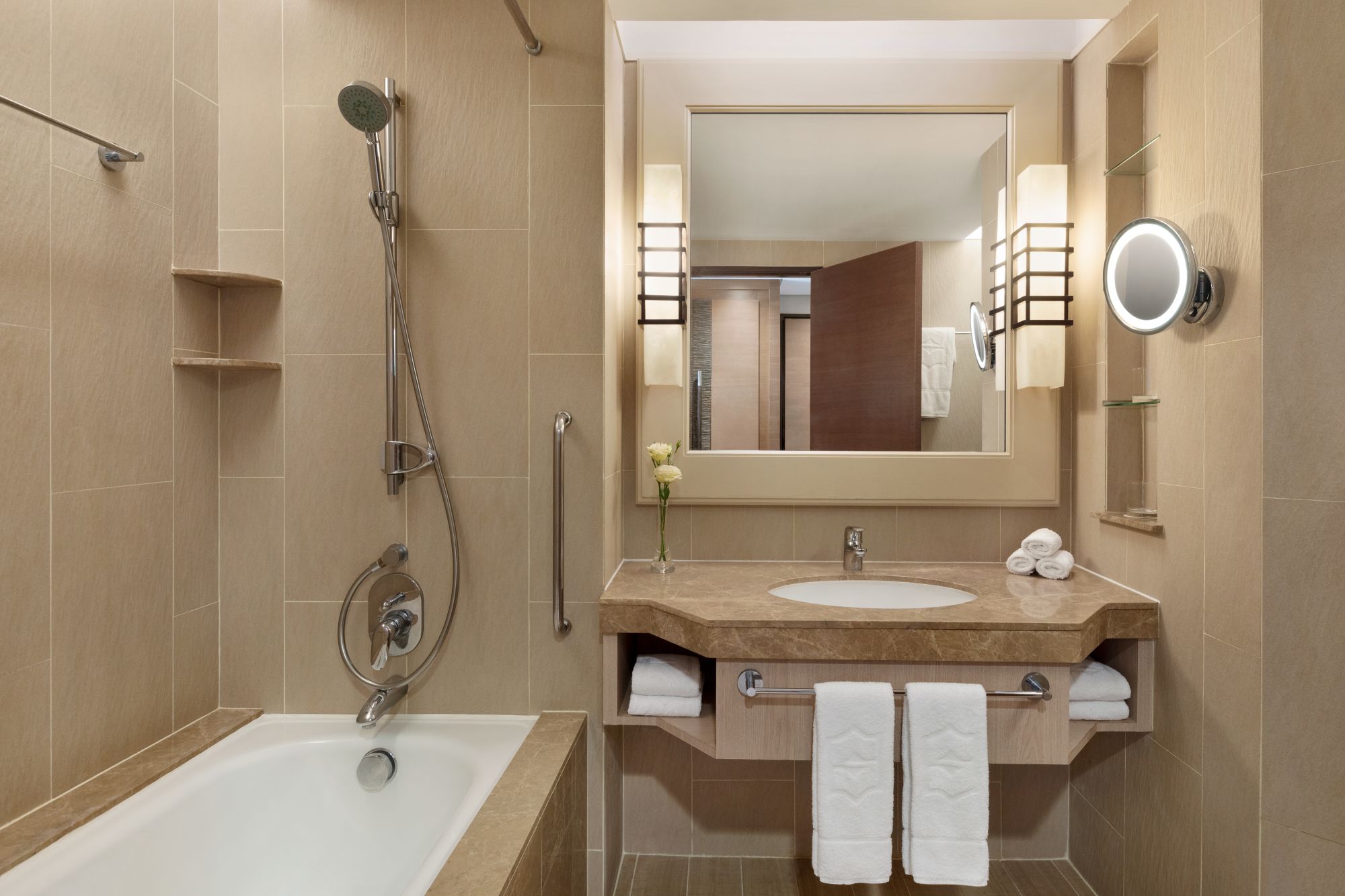 Shangri-La Rasa Ria à Kota Kinabalu: Deluxe Room / Garden View | Bathroom Twin