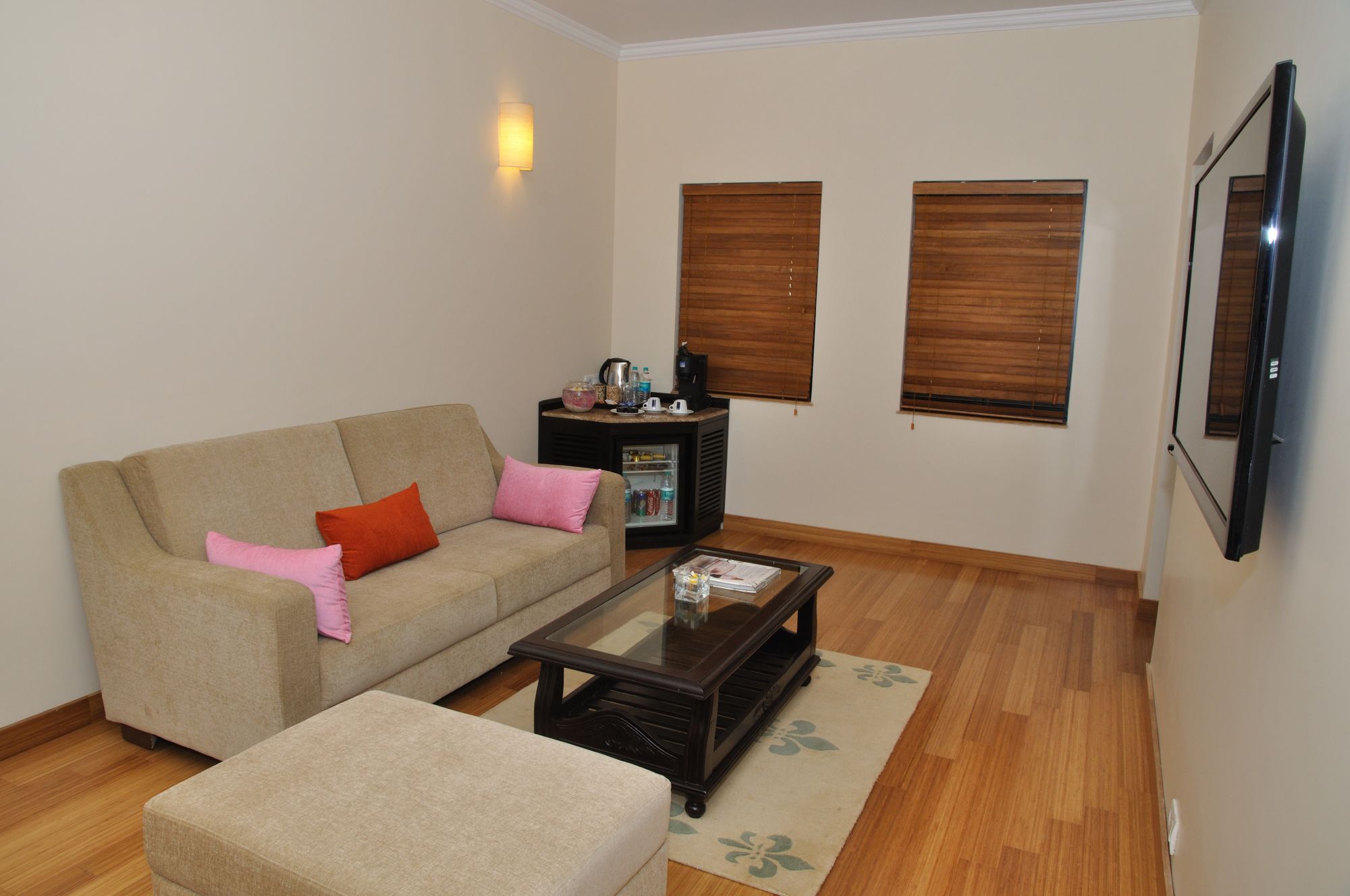 Casa De Goa Boutique Resort: Suite | Living Room