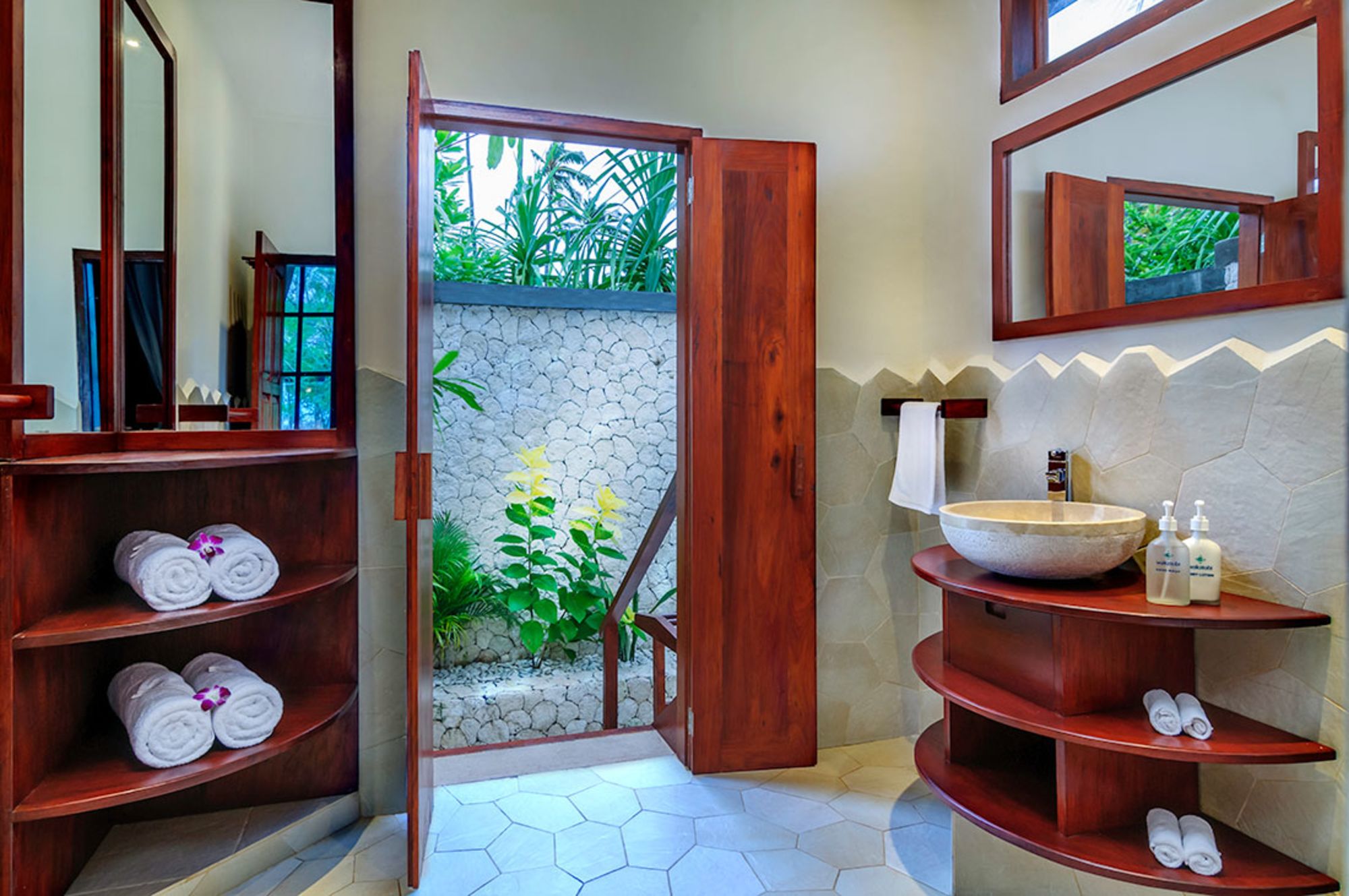 Wakatobi Dive Resort:  Ocean Bungalow | Bathroom