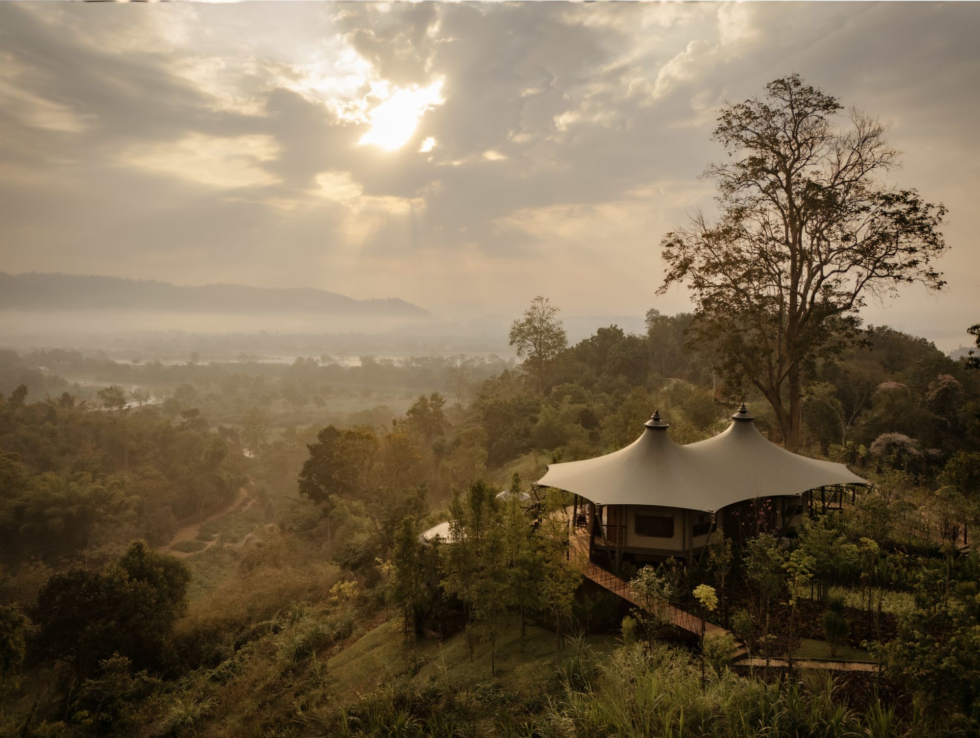 Anantara Golden Triangle Elephant Camp & Resort in Goldenes Dreieck:  The Mekong Explorer Tent