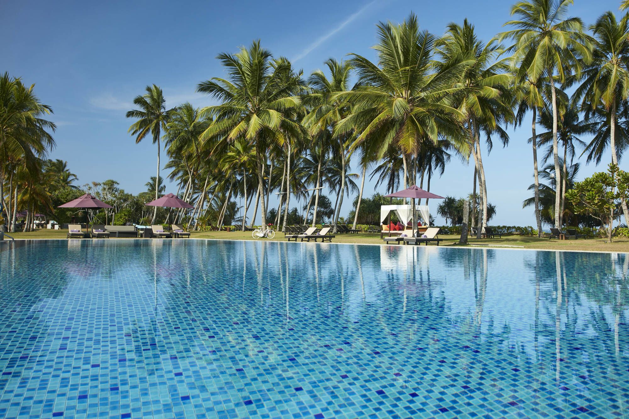 Thaala Bentota Resort:  Lobby Pool