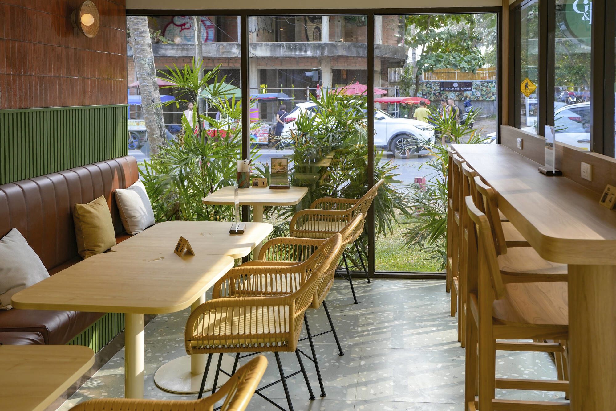 Dewa Phuket Resort & Villas:  Green & Bean Cafe