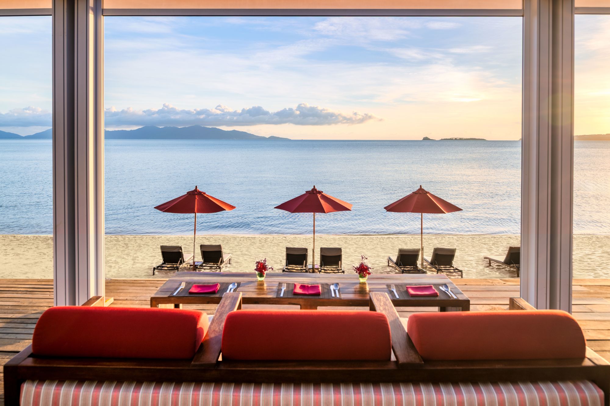 NH Collection Samui Peace Resort in Ko Samui: Beach