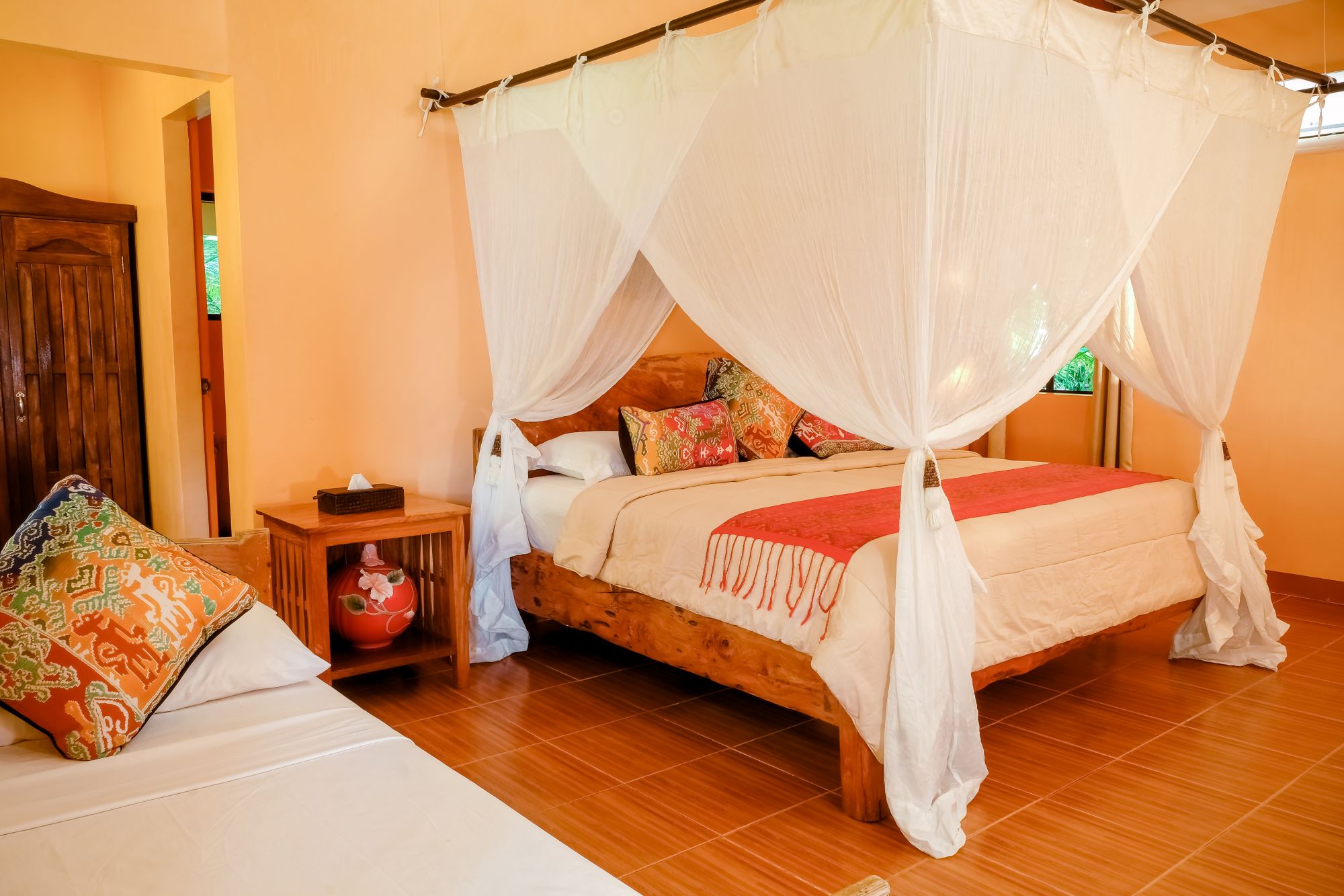 Flower Island Resort in Palawan: Deluxe Beach Duplex