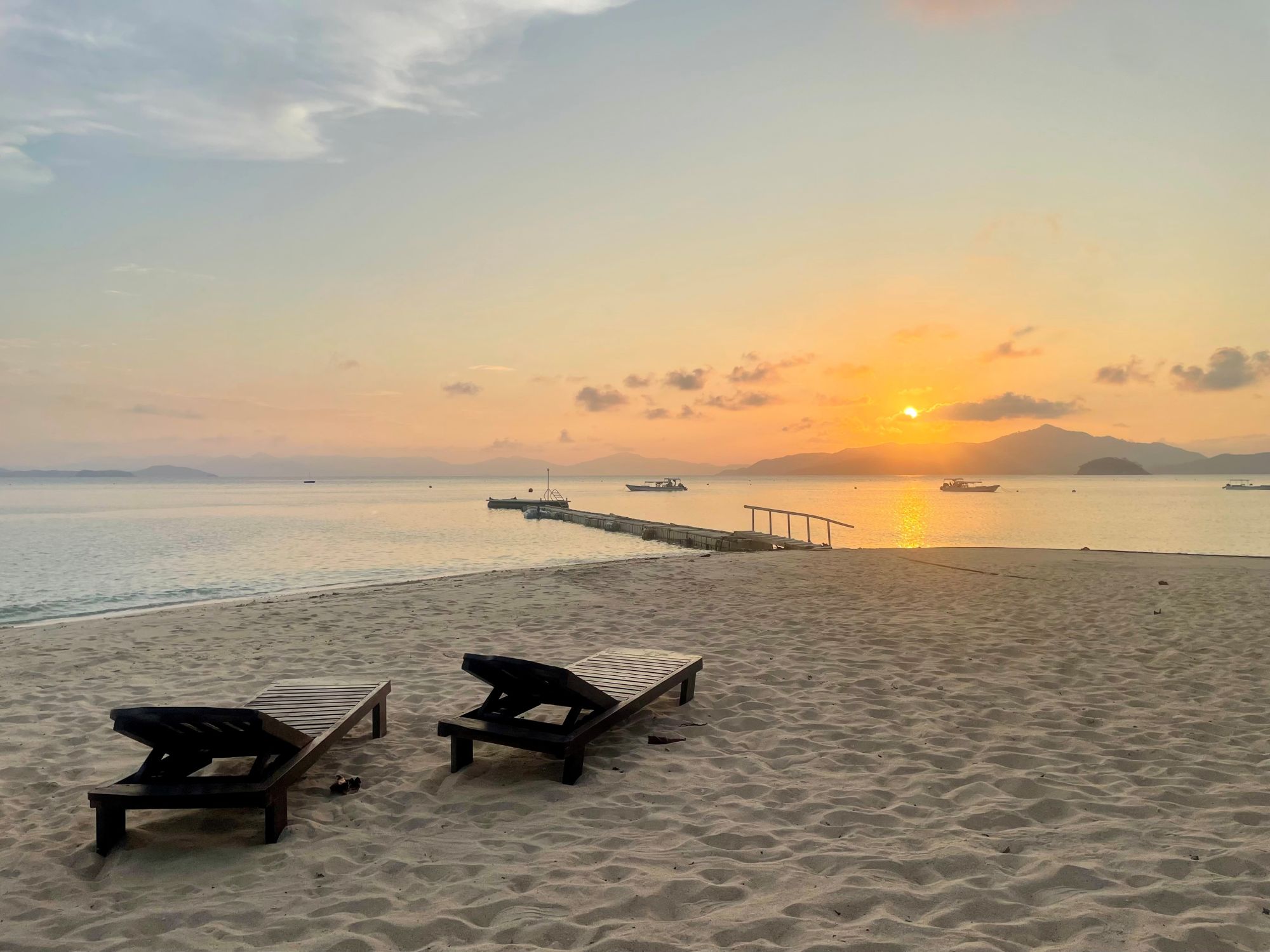 Flower Island Resort in Palawan: Sunset
