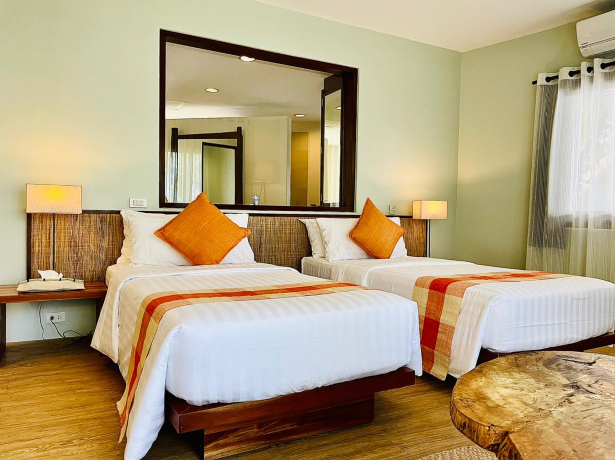 Amun Ini Beach Resort & Spa à Bohol: Deluxe | Twin Beds