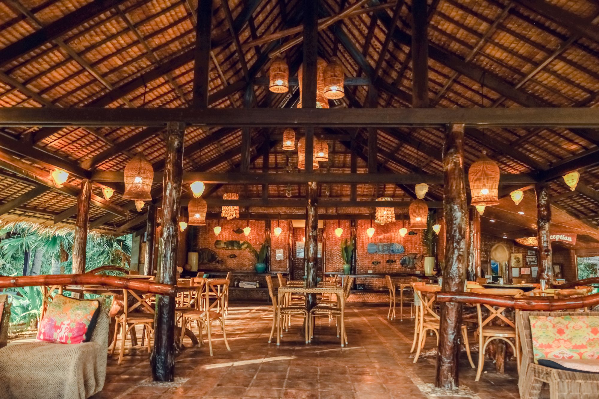 Flower Island Resort in Palawan: Restaurant