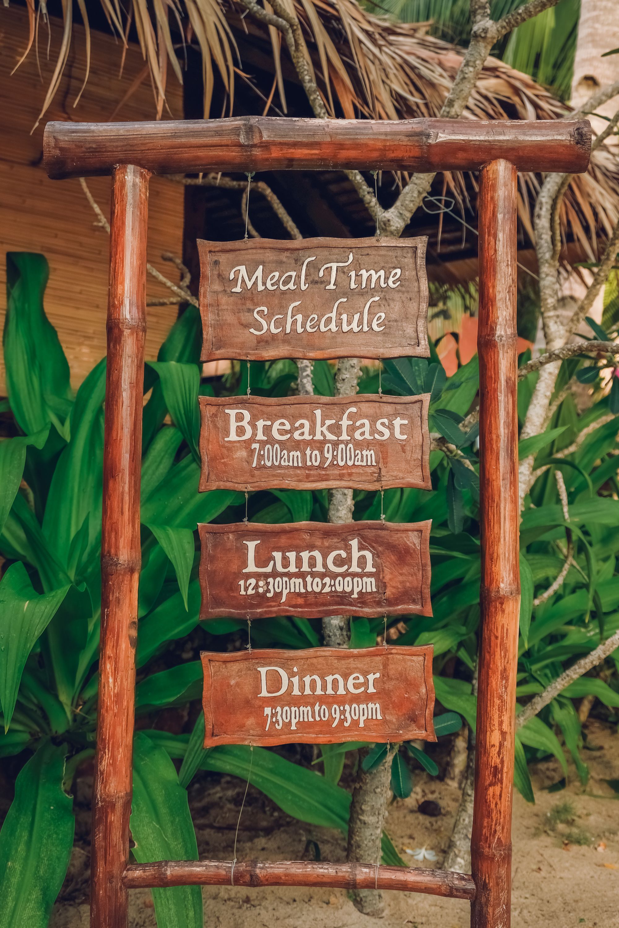 Flower Island Resort in Palawan: Meal Time Schedule