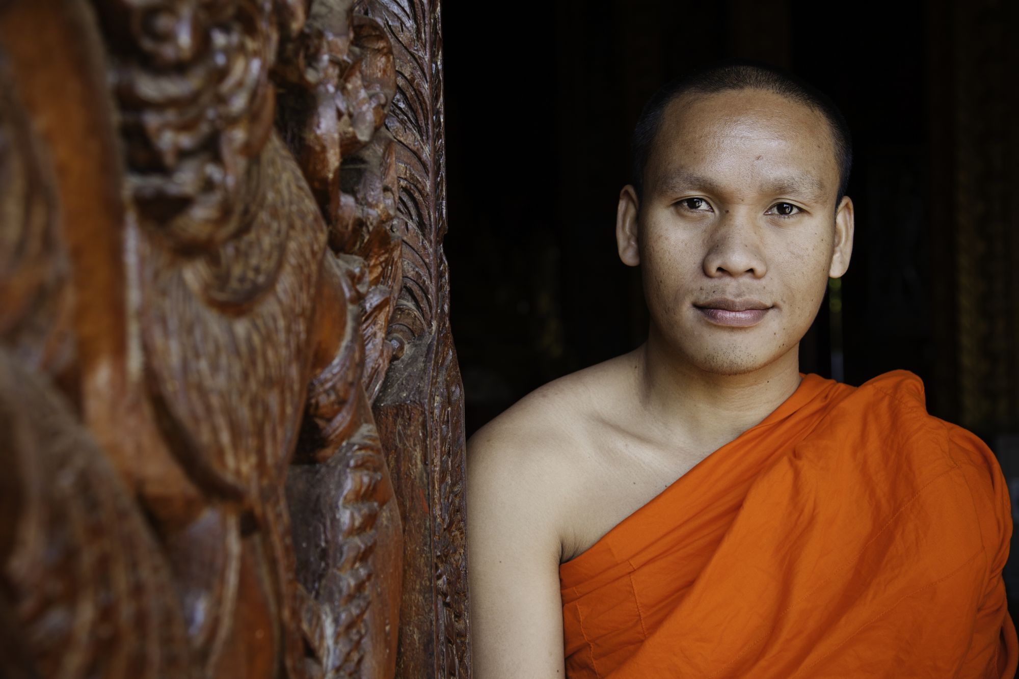 Vom Wok zum Tempel in Luang Prabang: Monk