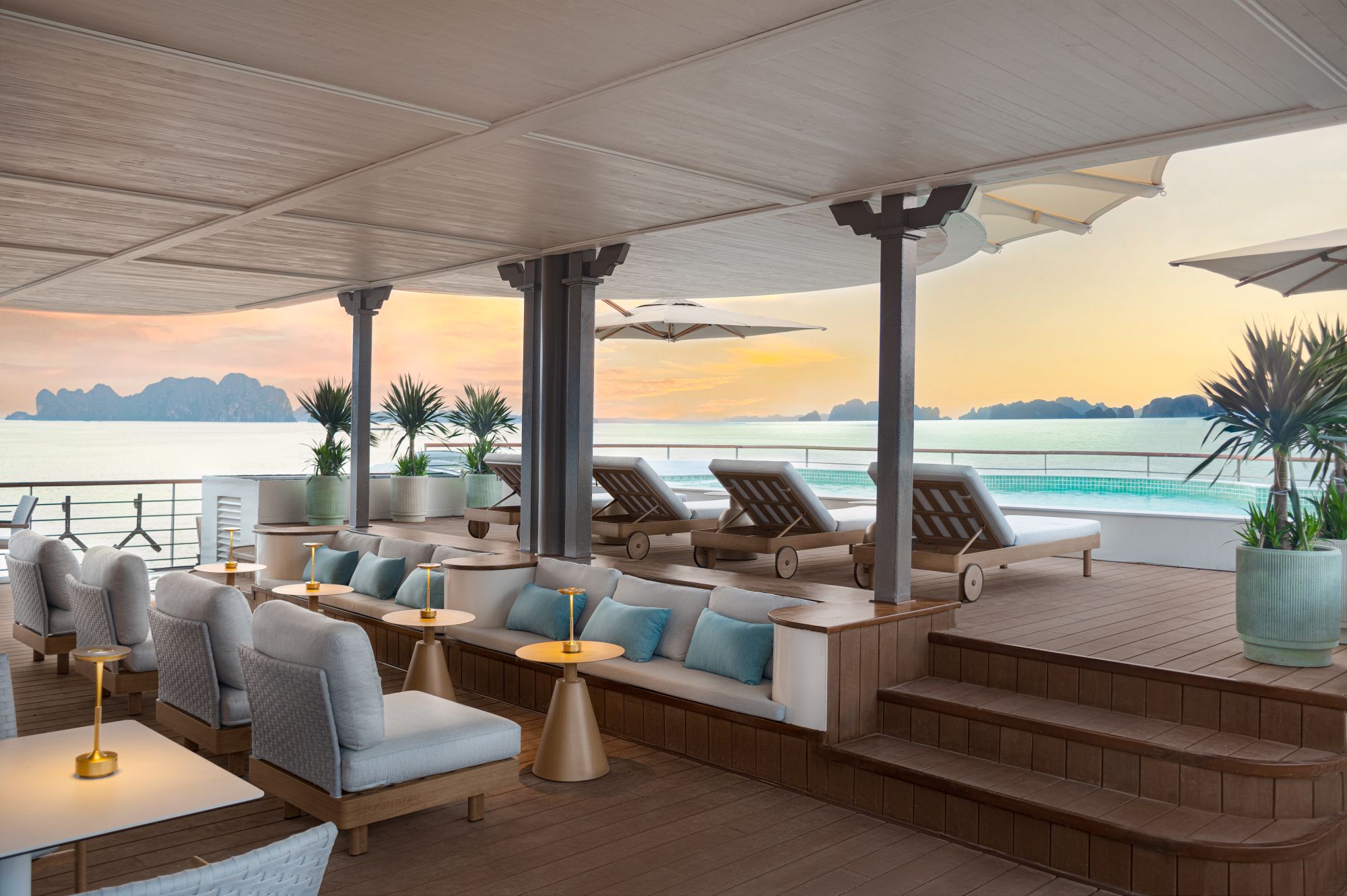 Croisière dans la baie de Lan Ha avec «Bhaya Soul» de Hanoi: Outdoor Lounge